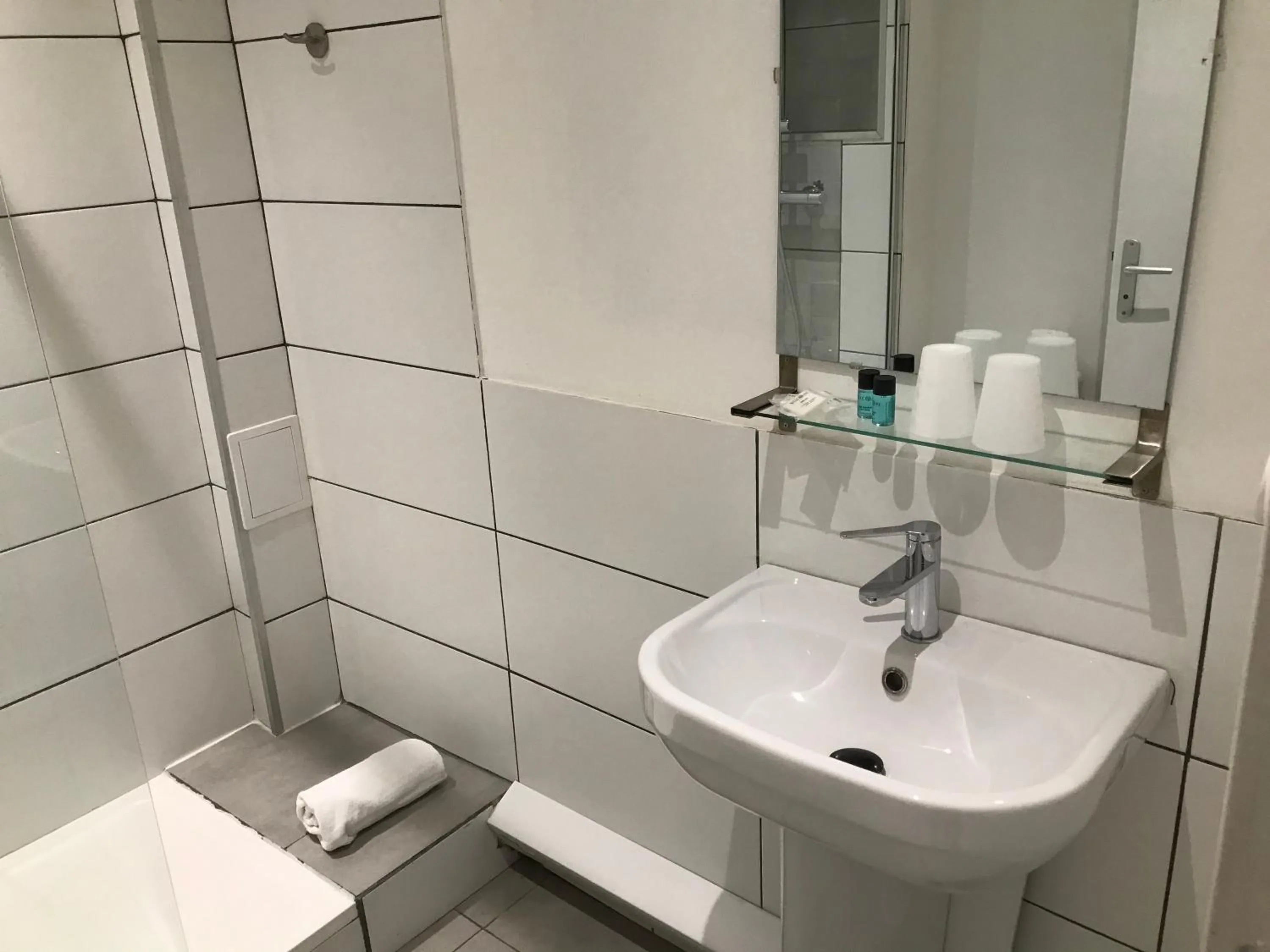 Bathroom in Hotel Morand