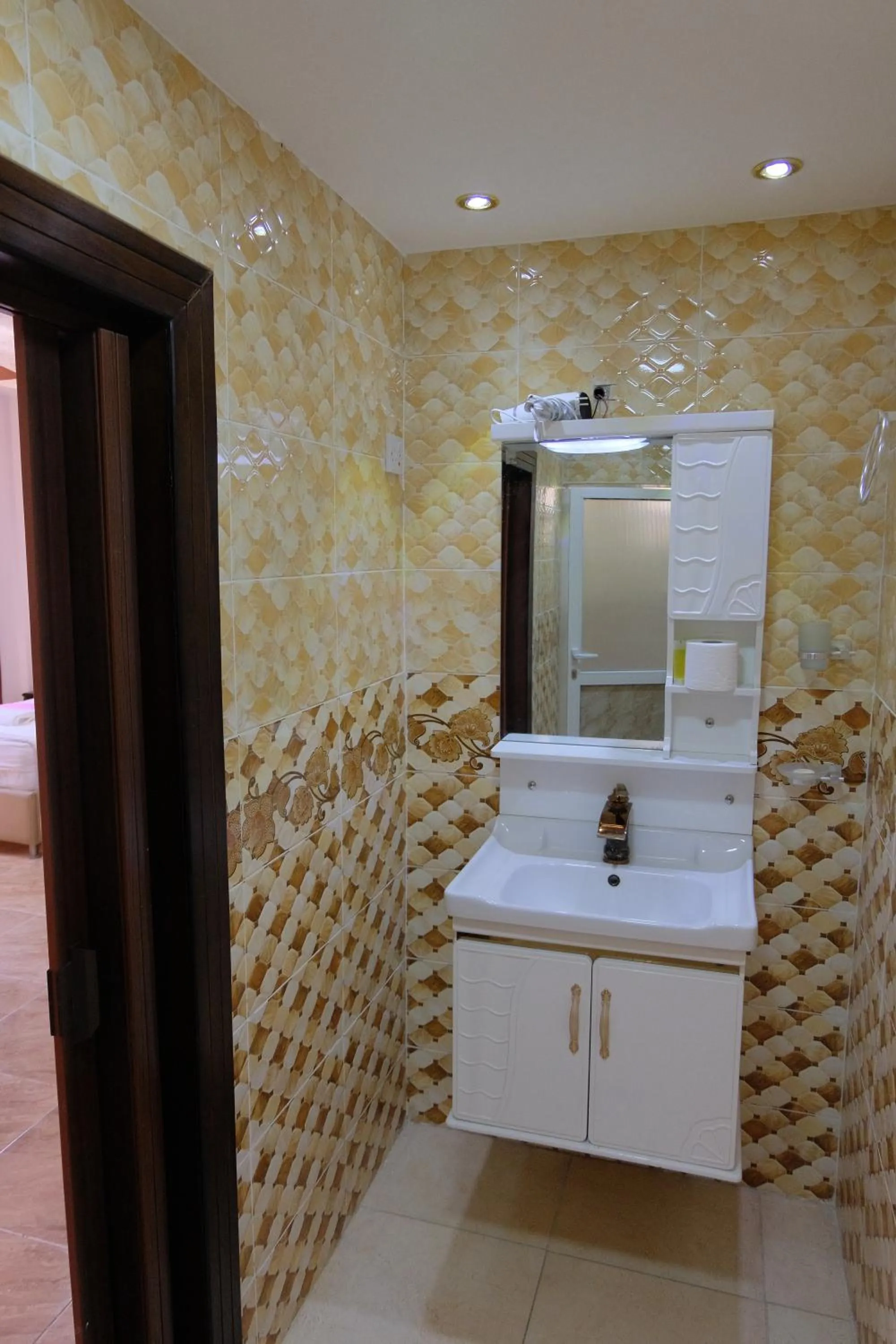 Bathroom in Petra Guests Hotel