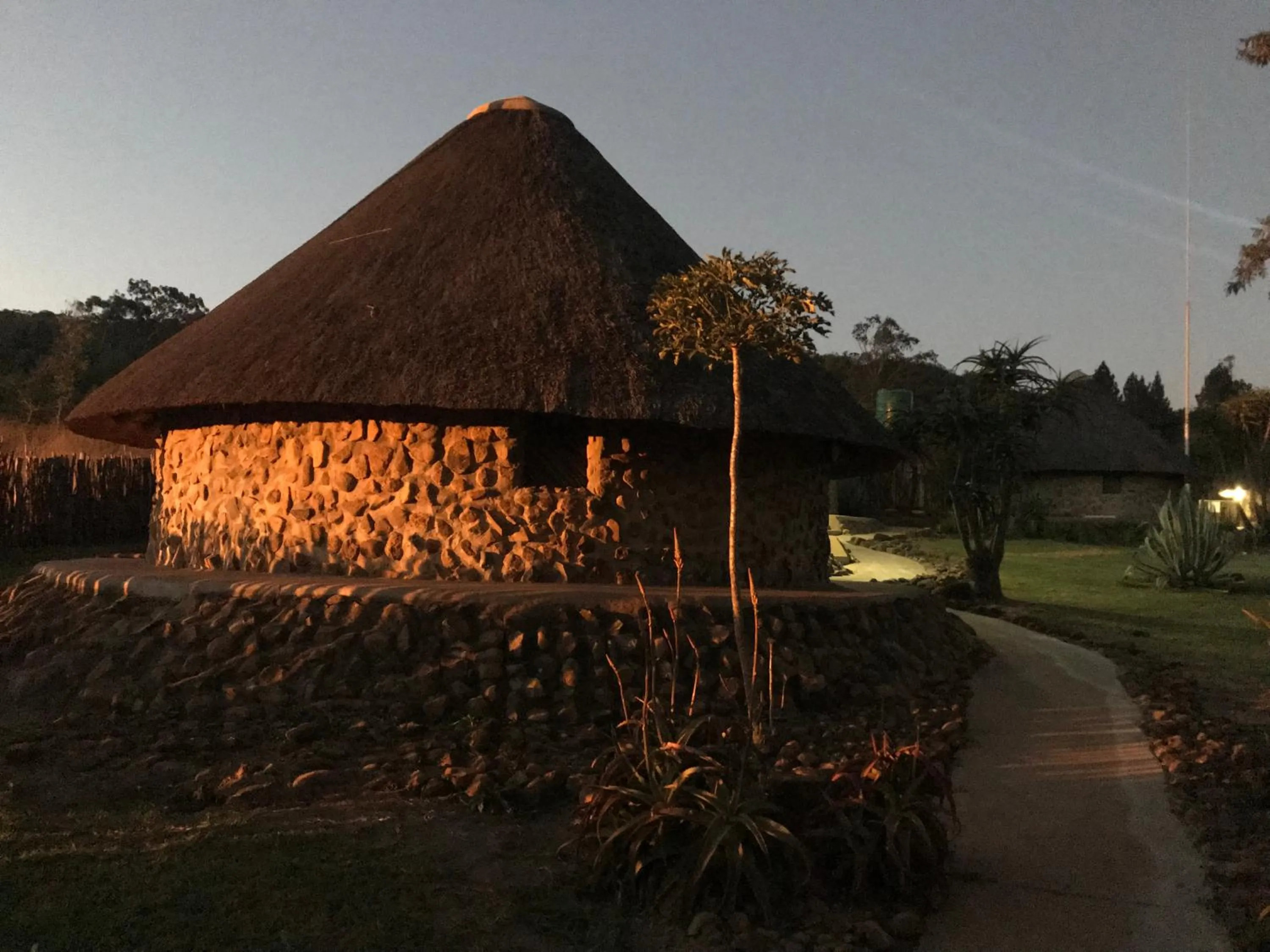 Sunrise in Kwakunje Guest Lodge