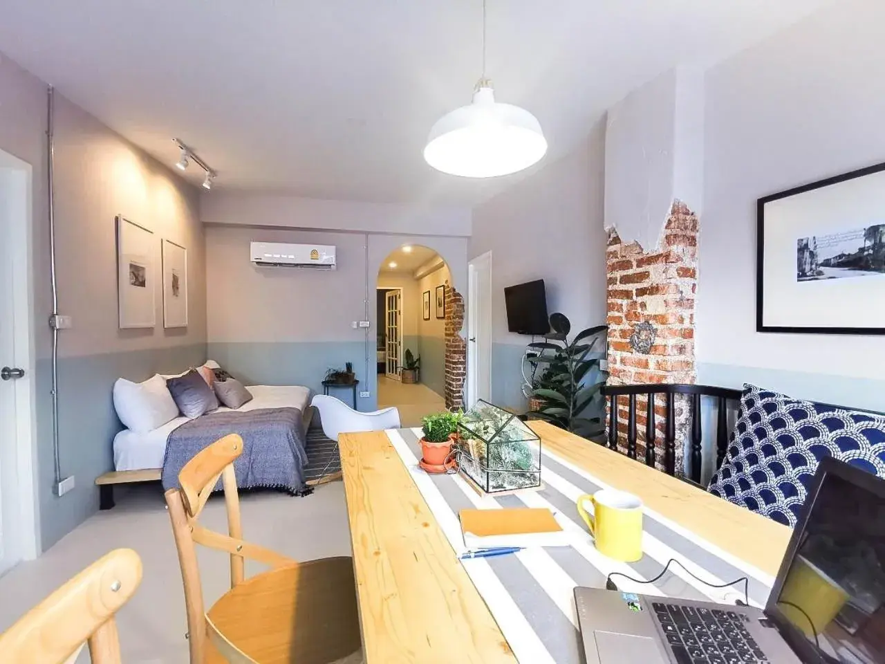 Snoozy Guesthouse Snoozy Guesthouse