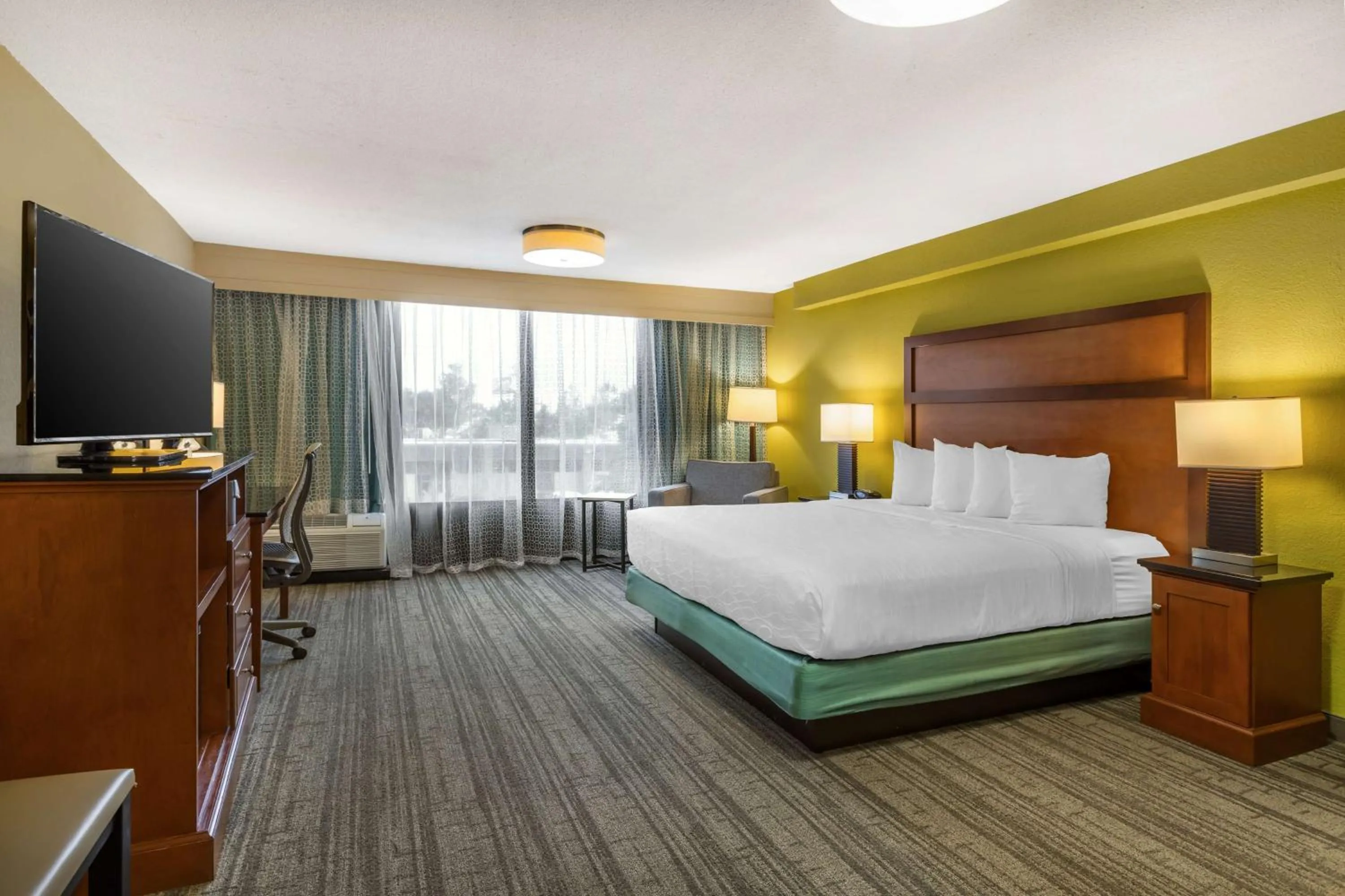 Bedroom, Bed in Best Western Plus Houston Energy Corridor