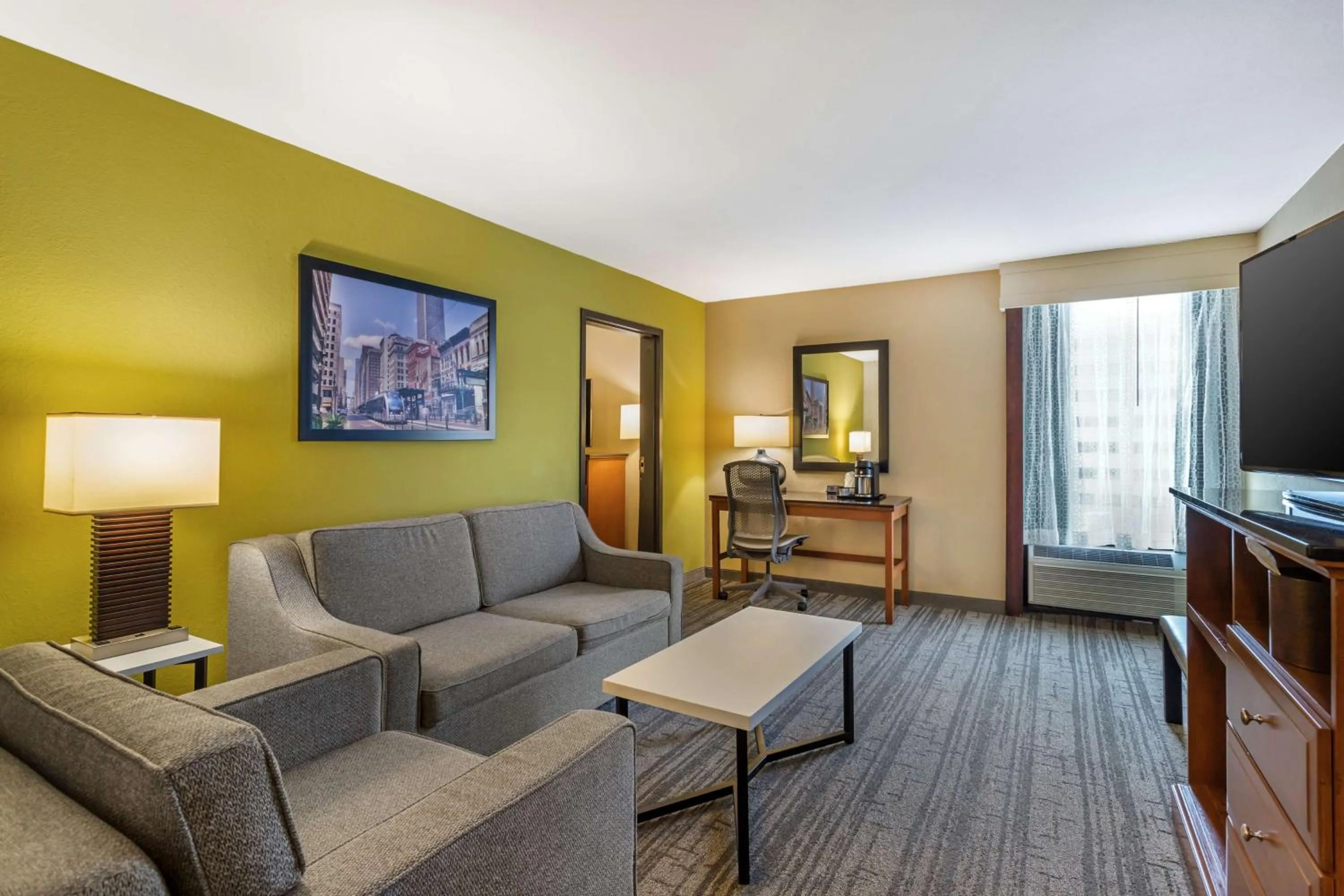 Photo of the whole room in Best Western Plus Houston Energy Corridor