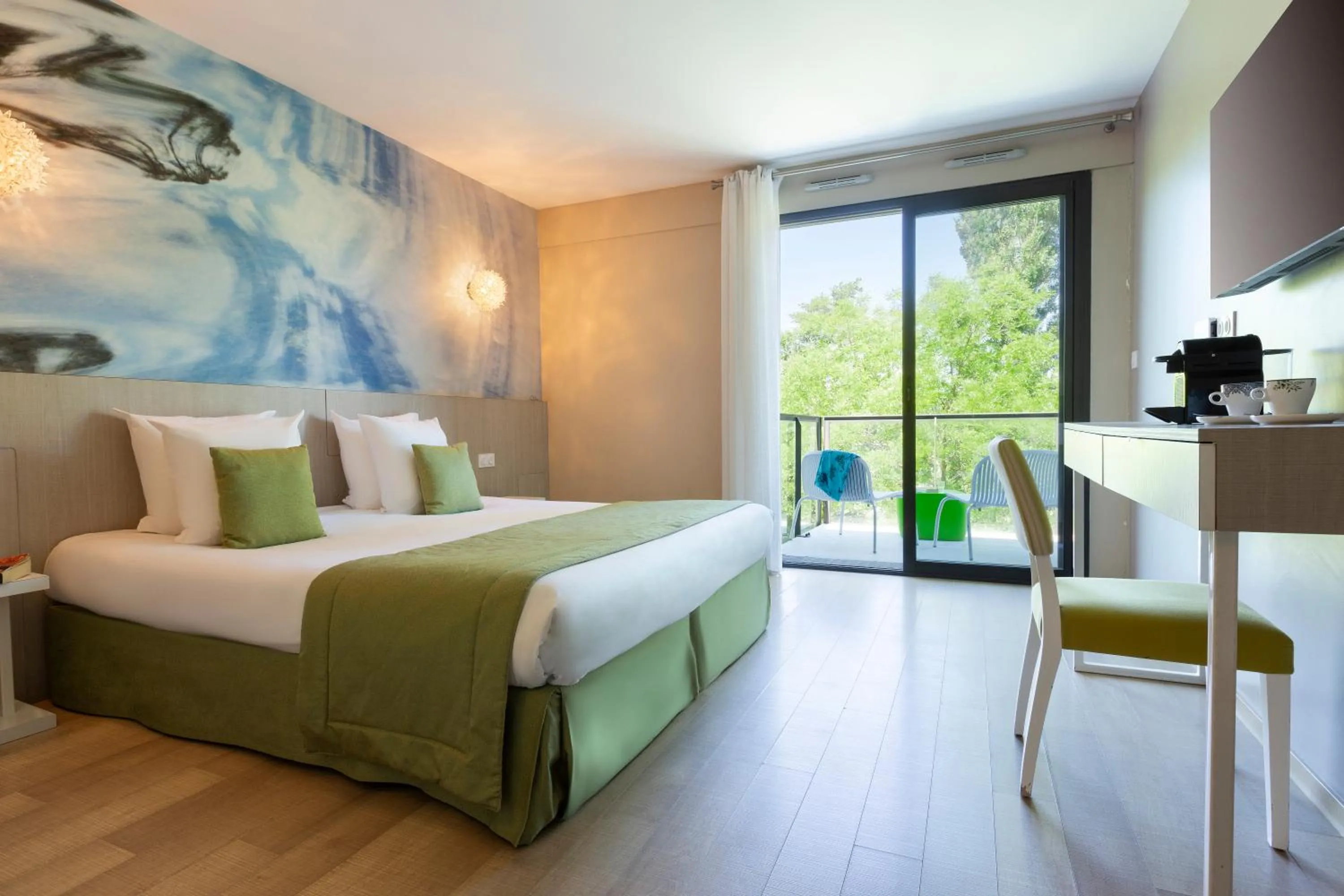 Bedroom, Bed in SOWELL HOTELS Domaine de la Petite Isle