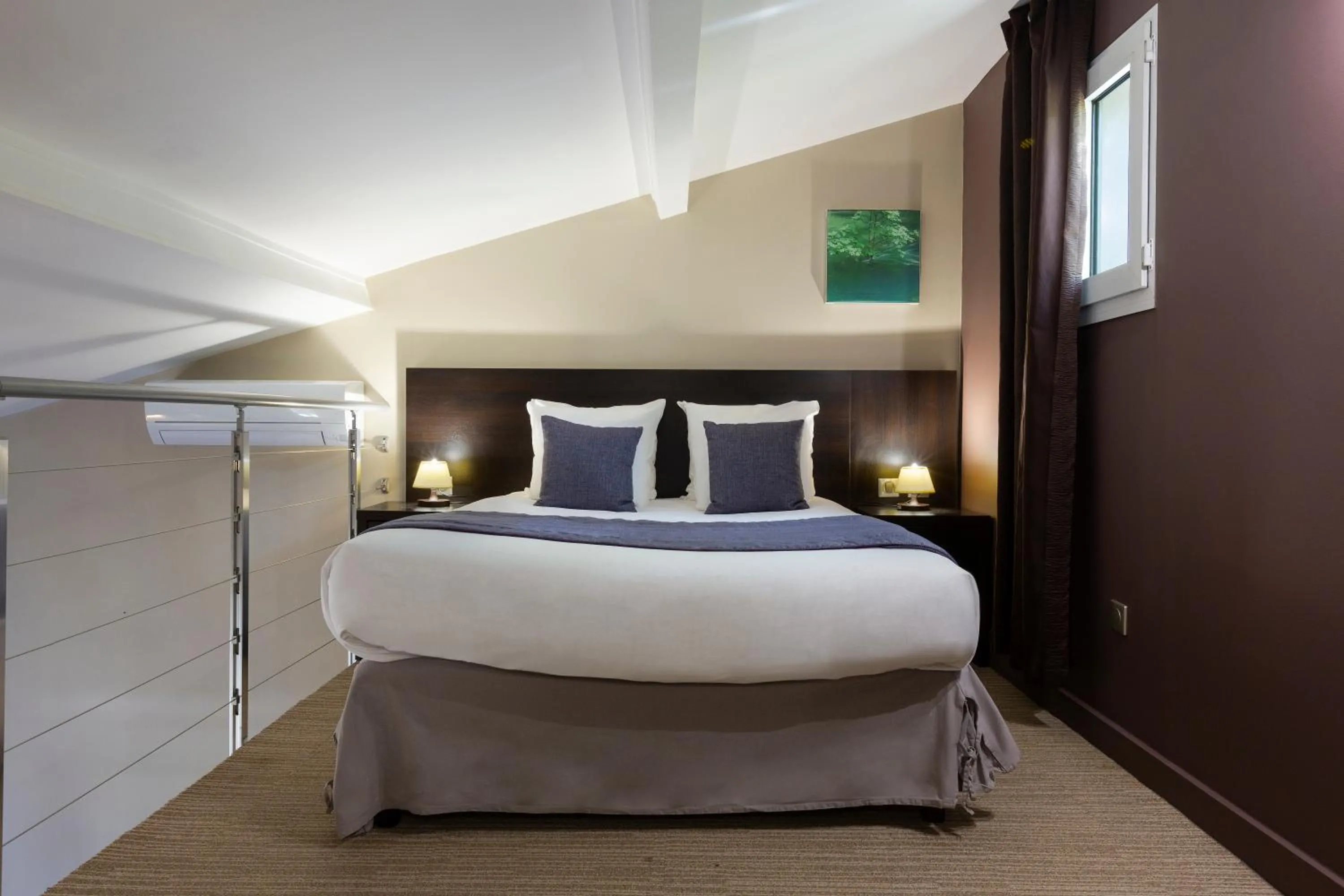 Bedroom, Bed in SOWELL HOTELS Domaine de la Petite Isle