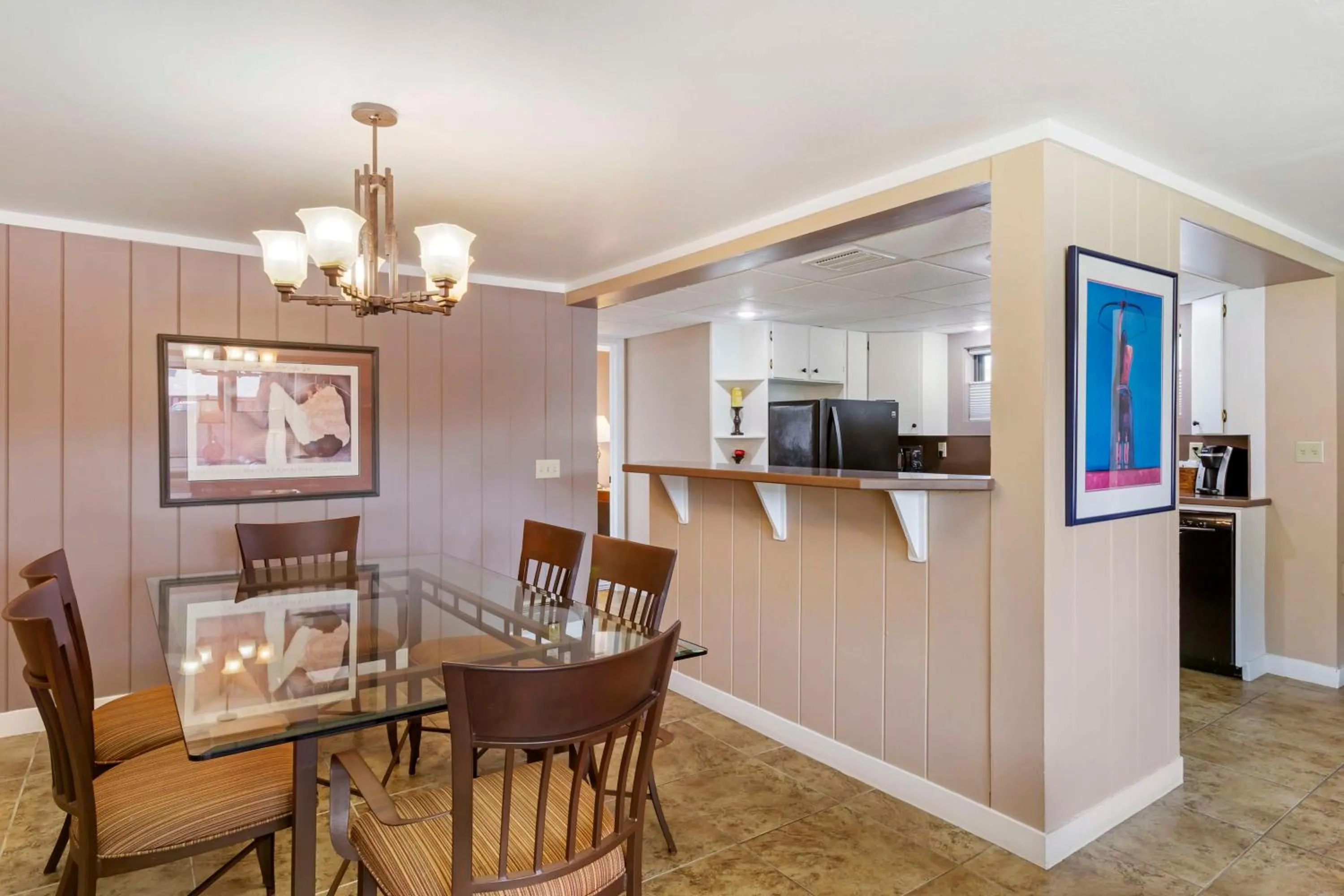 Bedroom in Best Western Sunset Inn