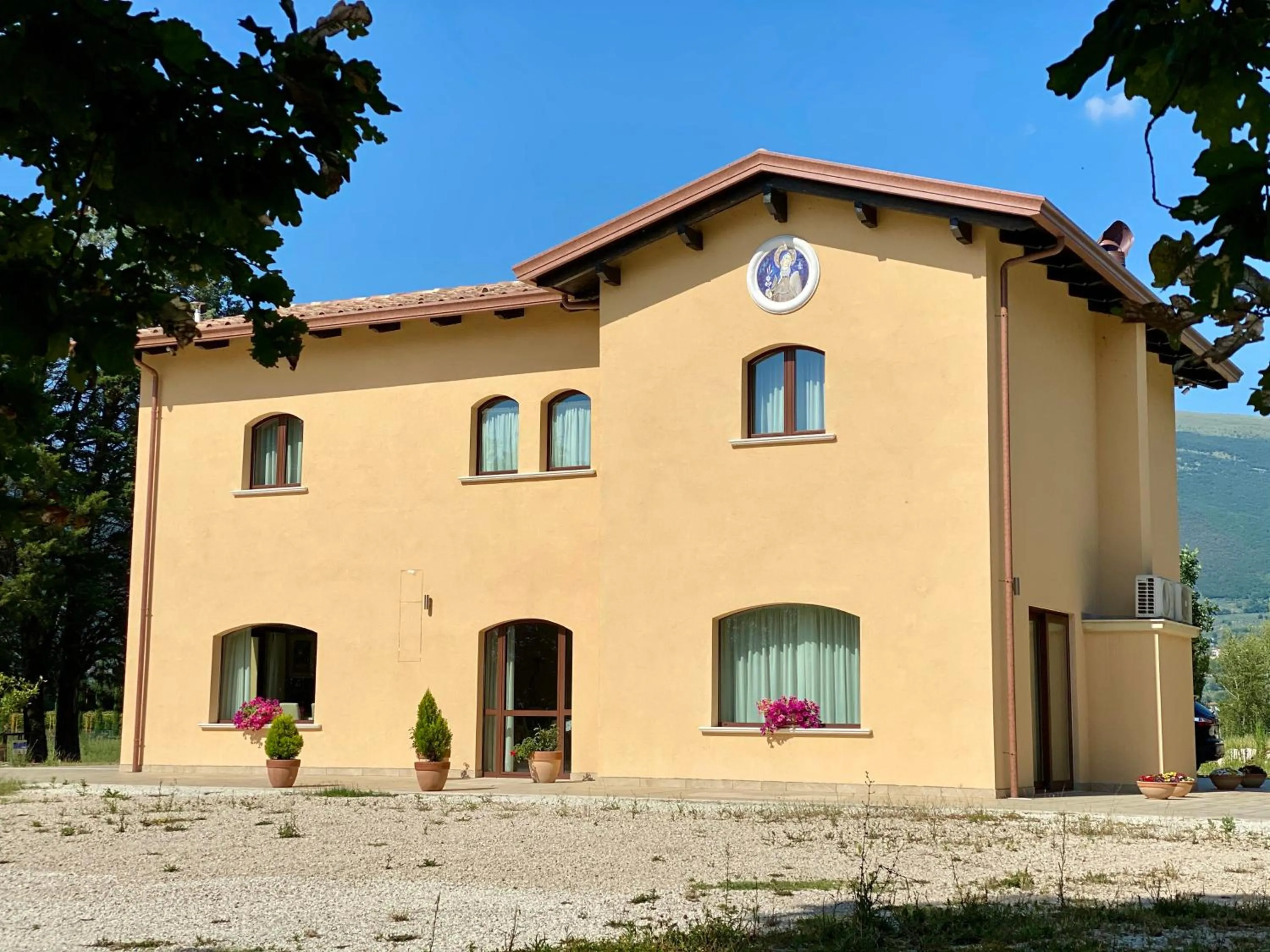 Property building in Il Castellaccio