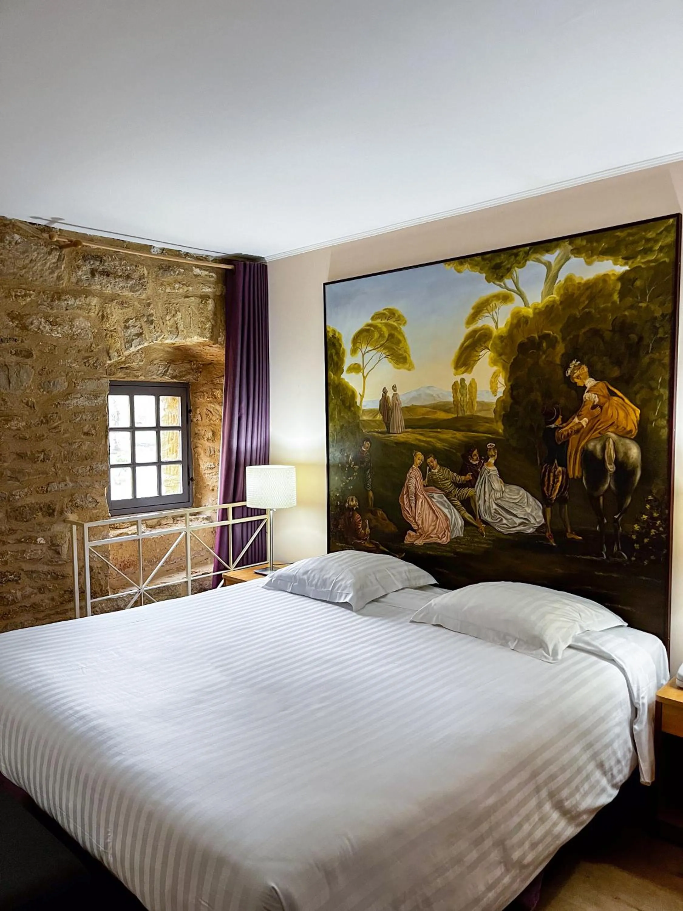 Bed in Hôtel Le Château Fort de Sedan