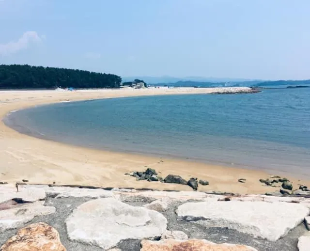 DJANGO Hostel & Lounge