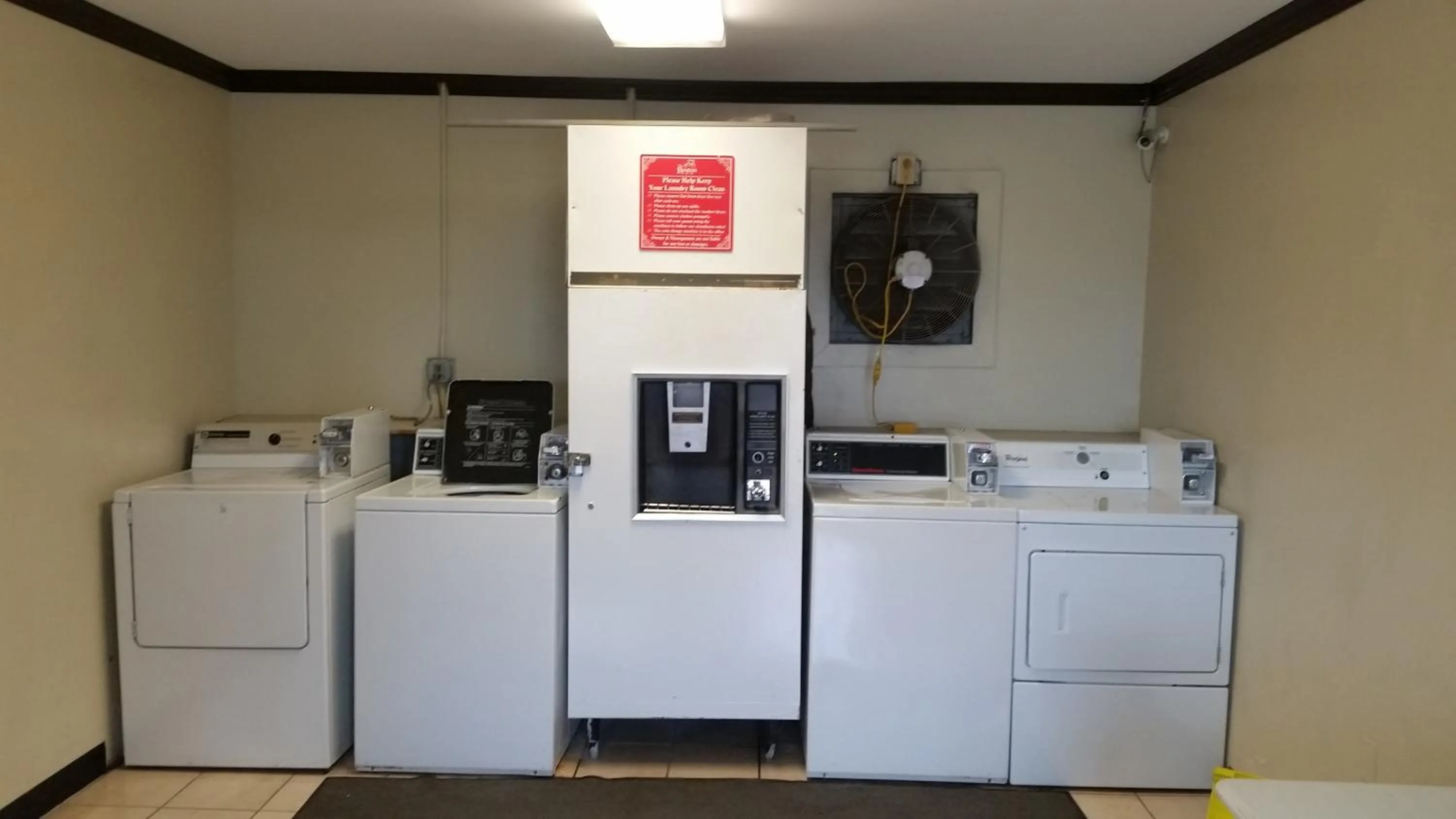 Property building in The Boston Inn