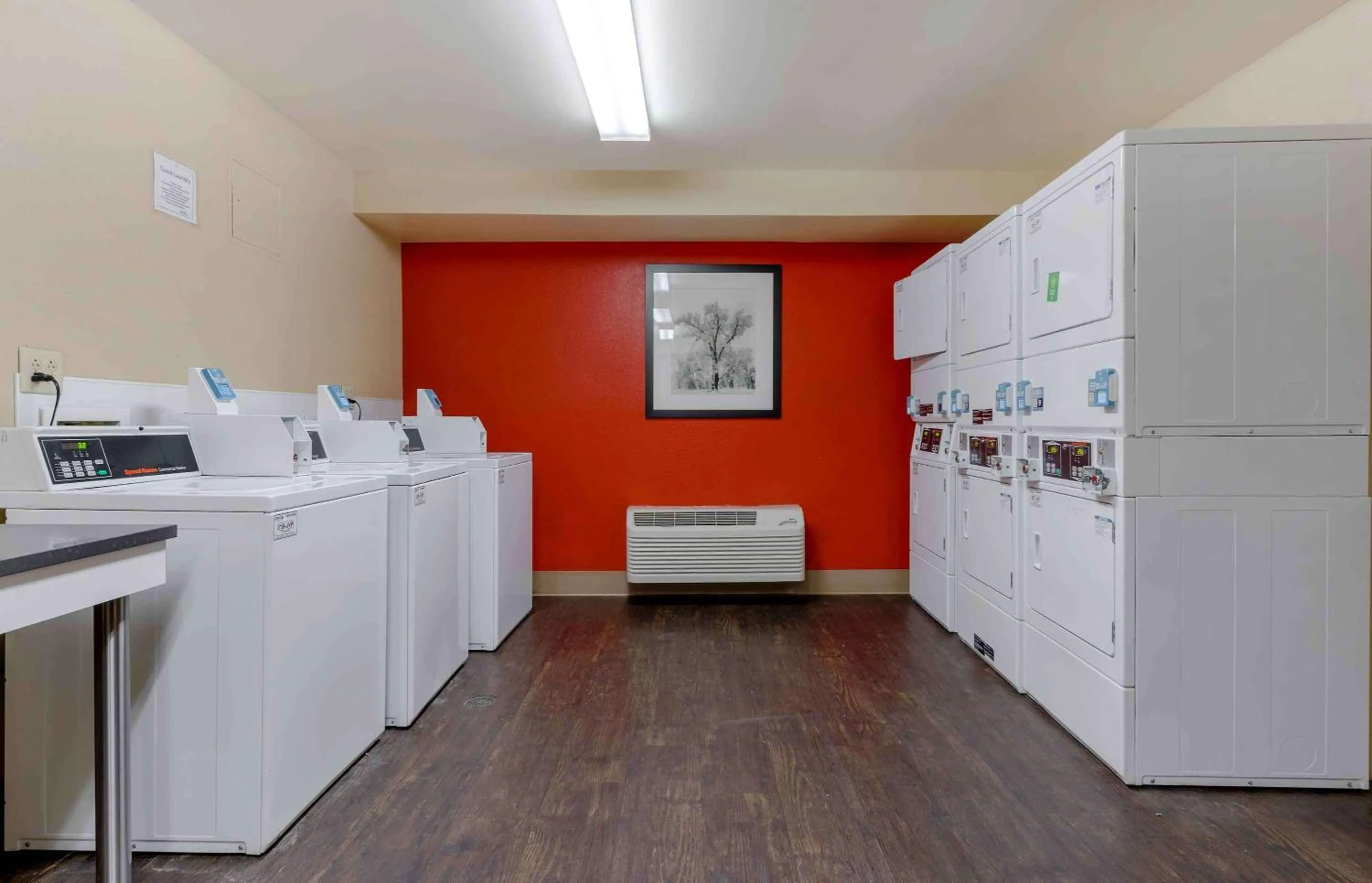 Property building, Kitchen/Kitchenette in Extended Stay America Suites - Little Rock - Financial Centre Parkway