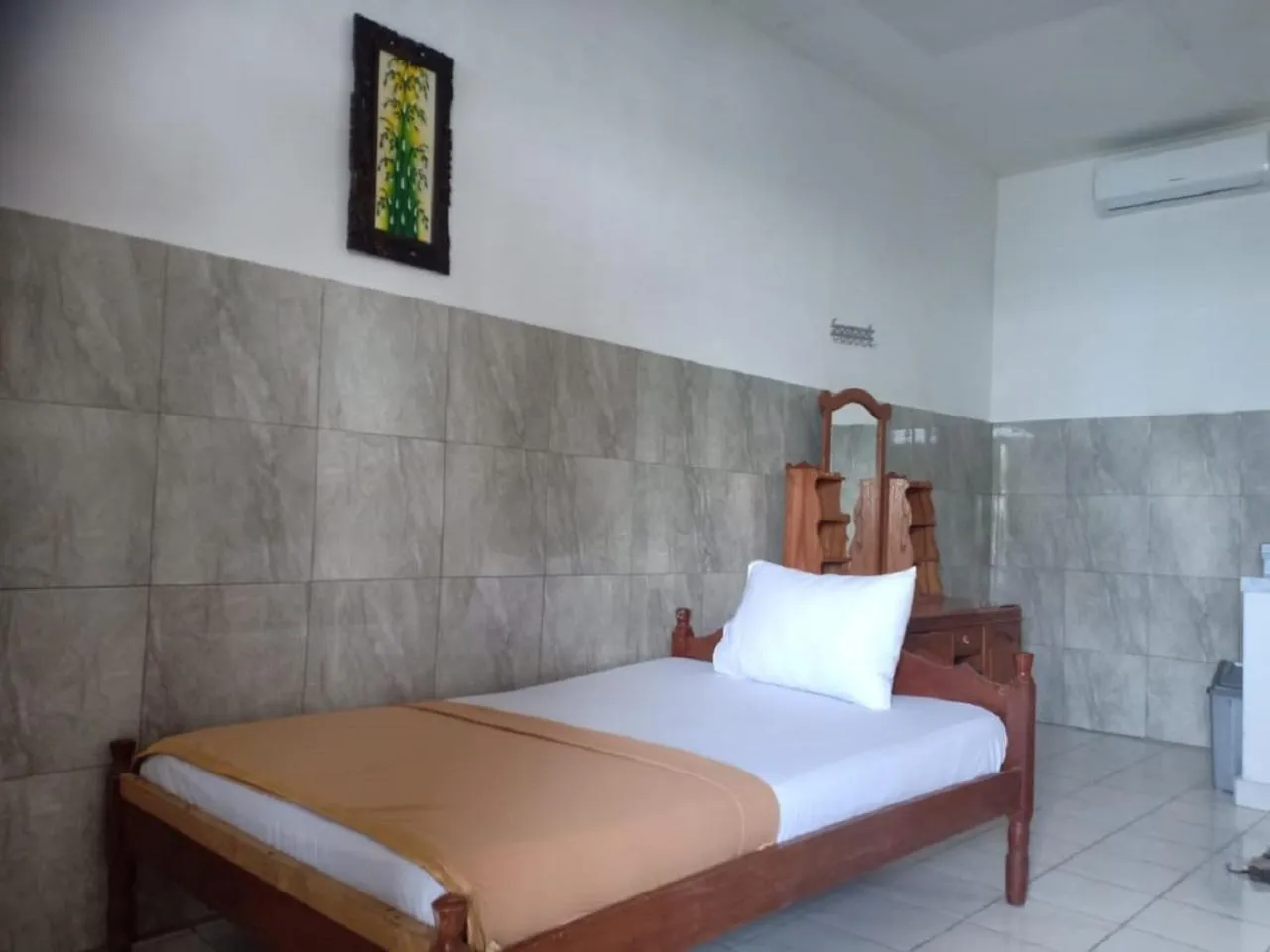 Bed in Lilacita Beach Lovina