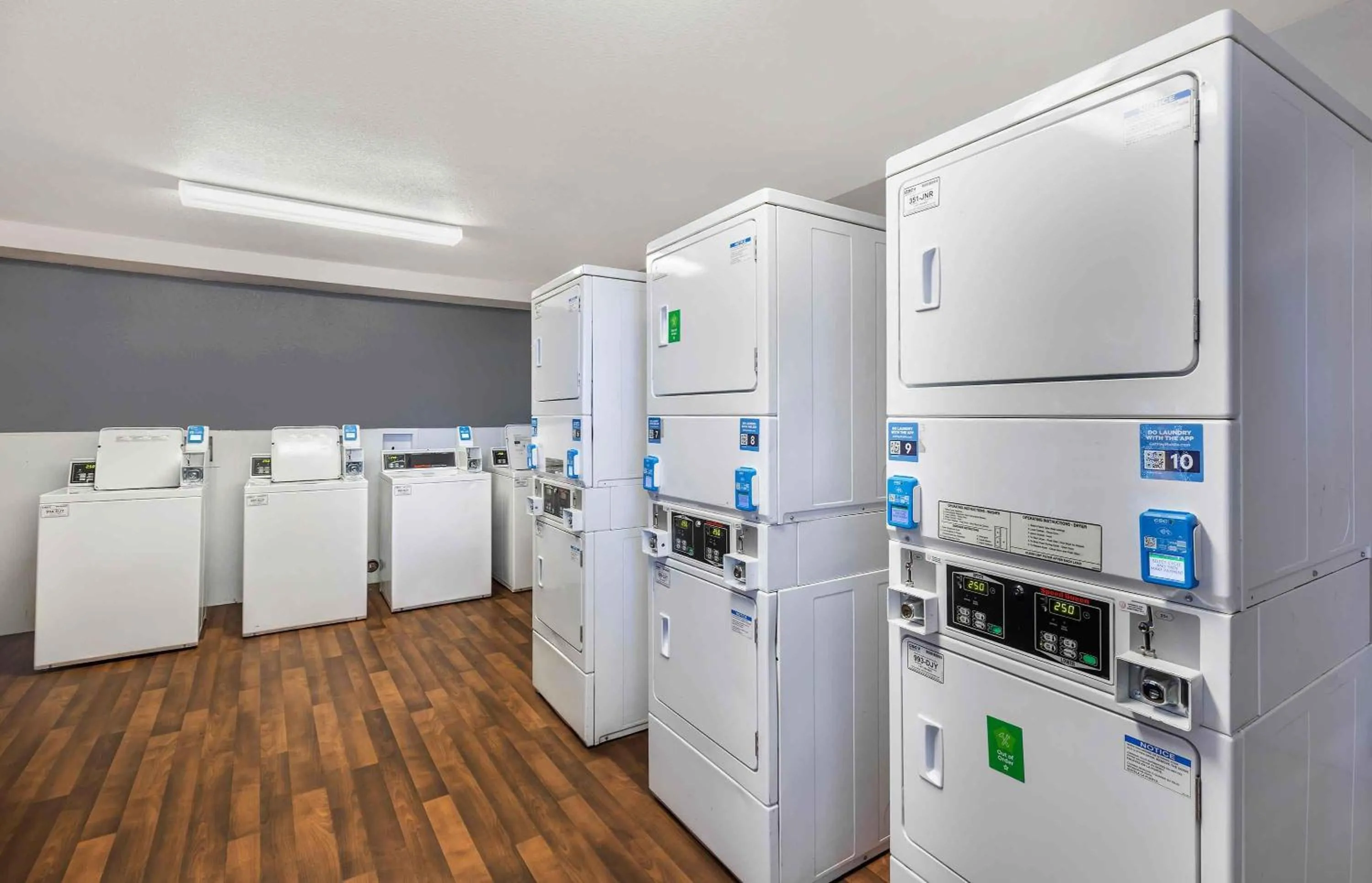 Property building in Extended Stay America Select Suites - Denver - Lakewood South