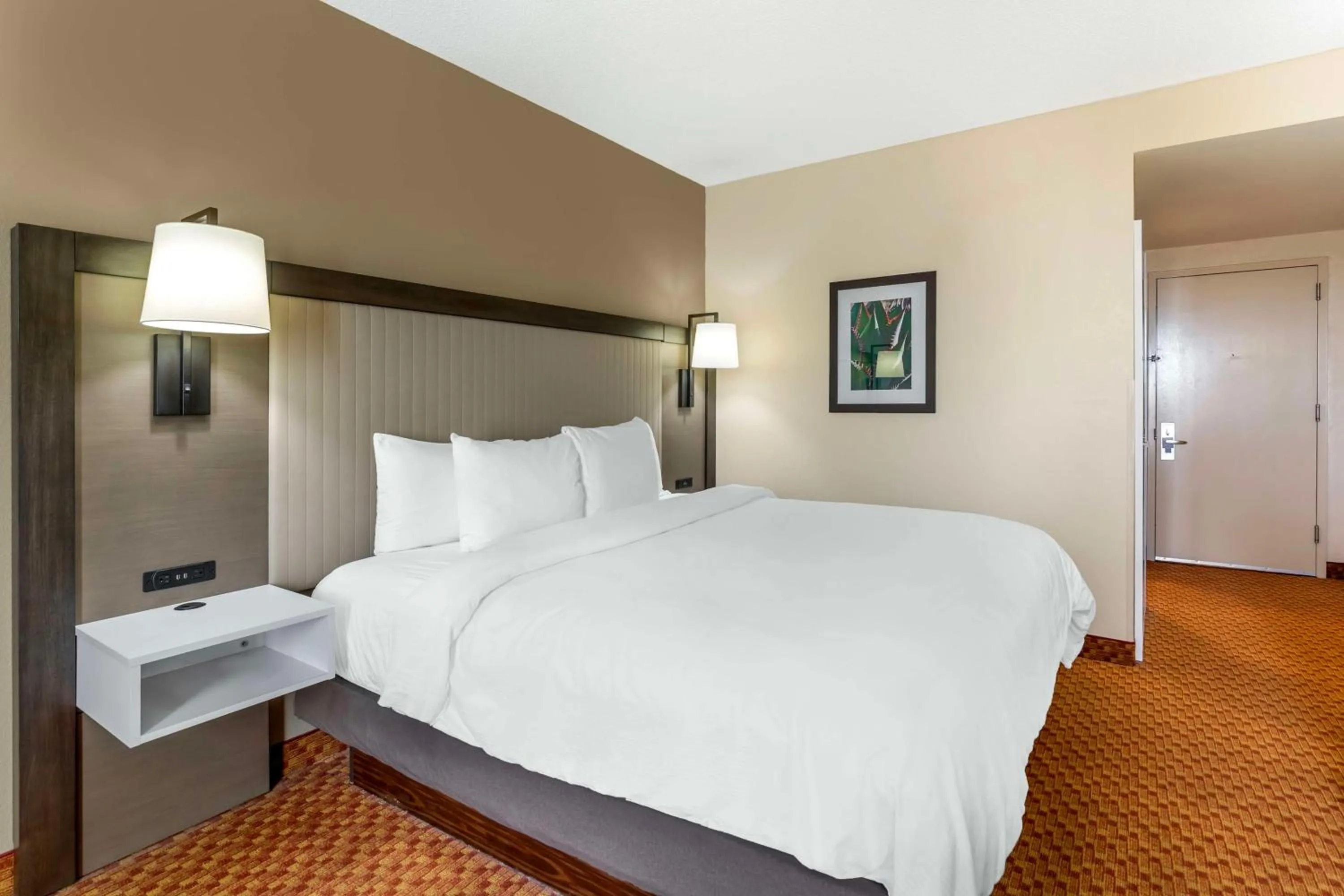 Bedroom, Bed in Best Western Plus Kendall Hotel & Suites