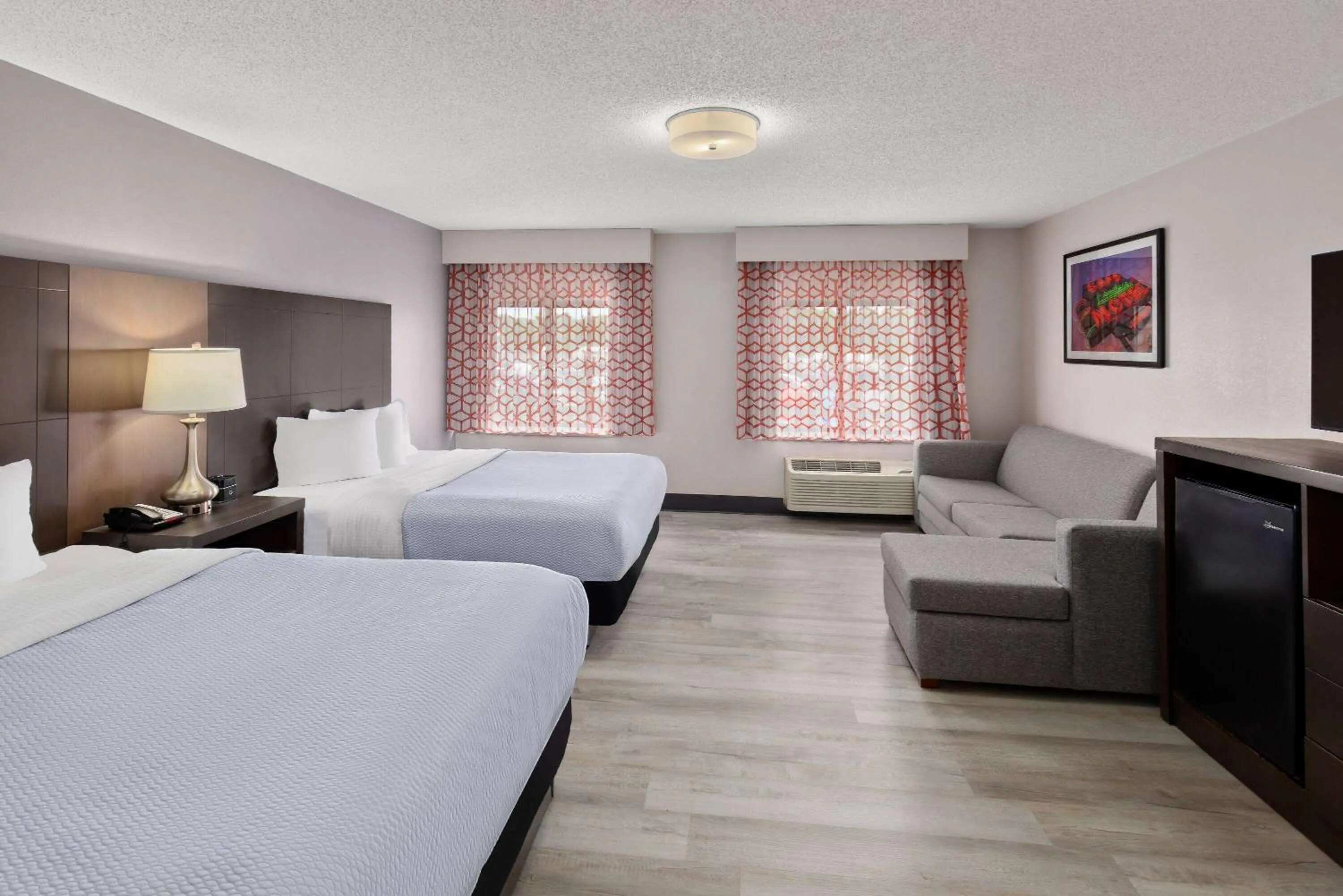 Photo of the whole room, Bed in La Quinta by Wyndham Goodlettsville - Nashville