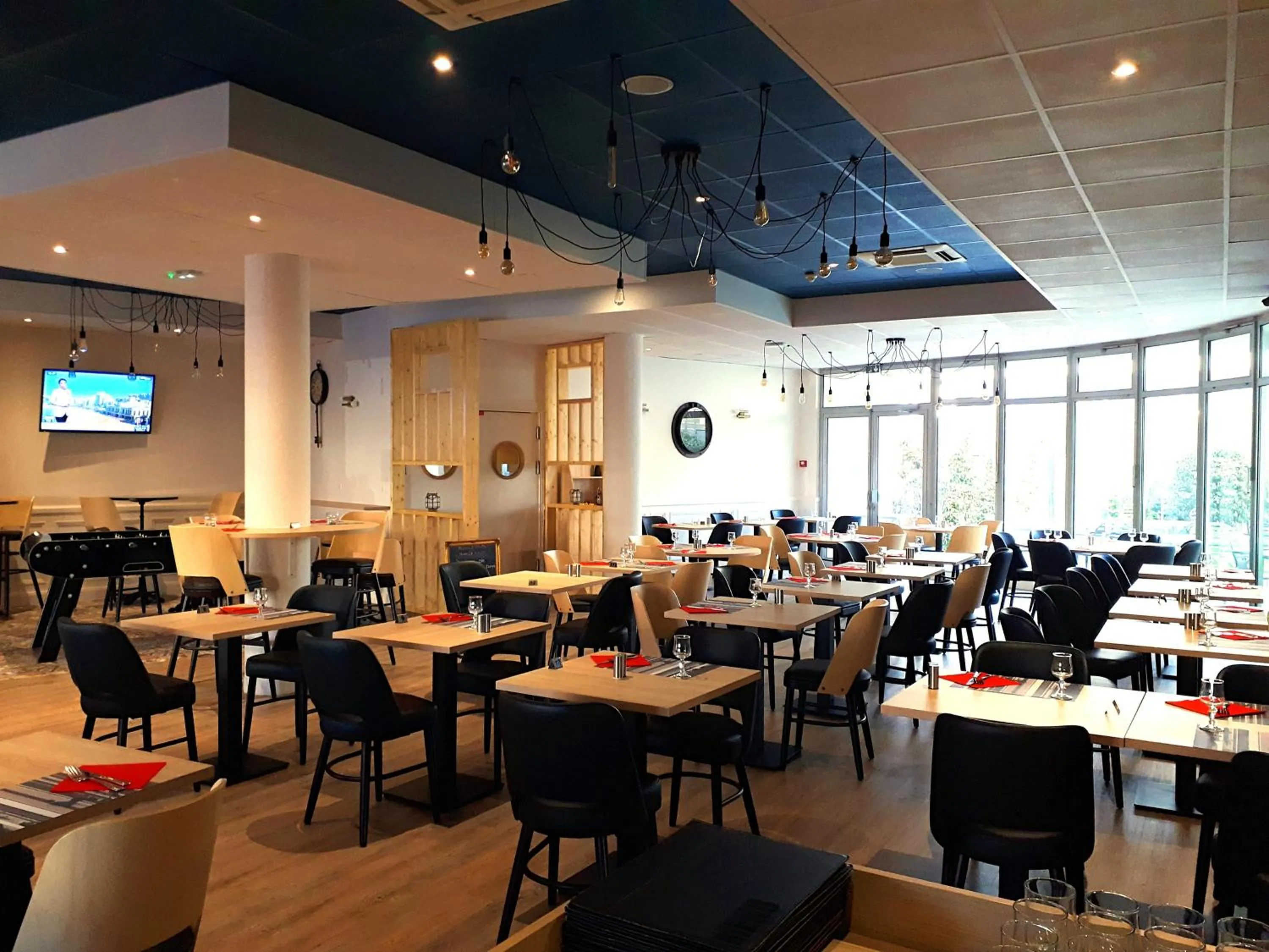 Lunch in Hotel Kyriad Tours St Pierre des Corps Gare