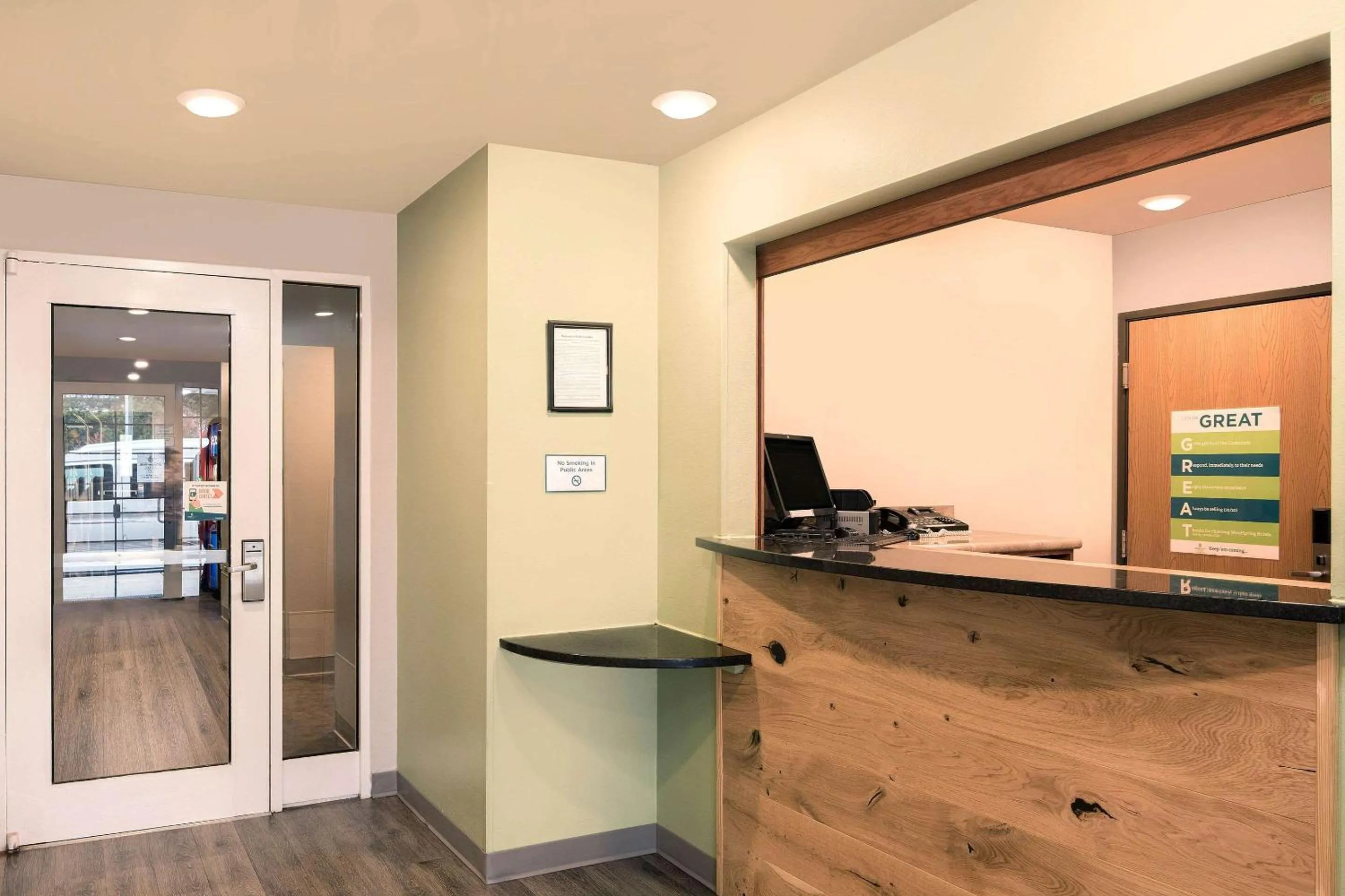 Lobby or reception in WoodSpring Suites Charlotte Gastonia