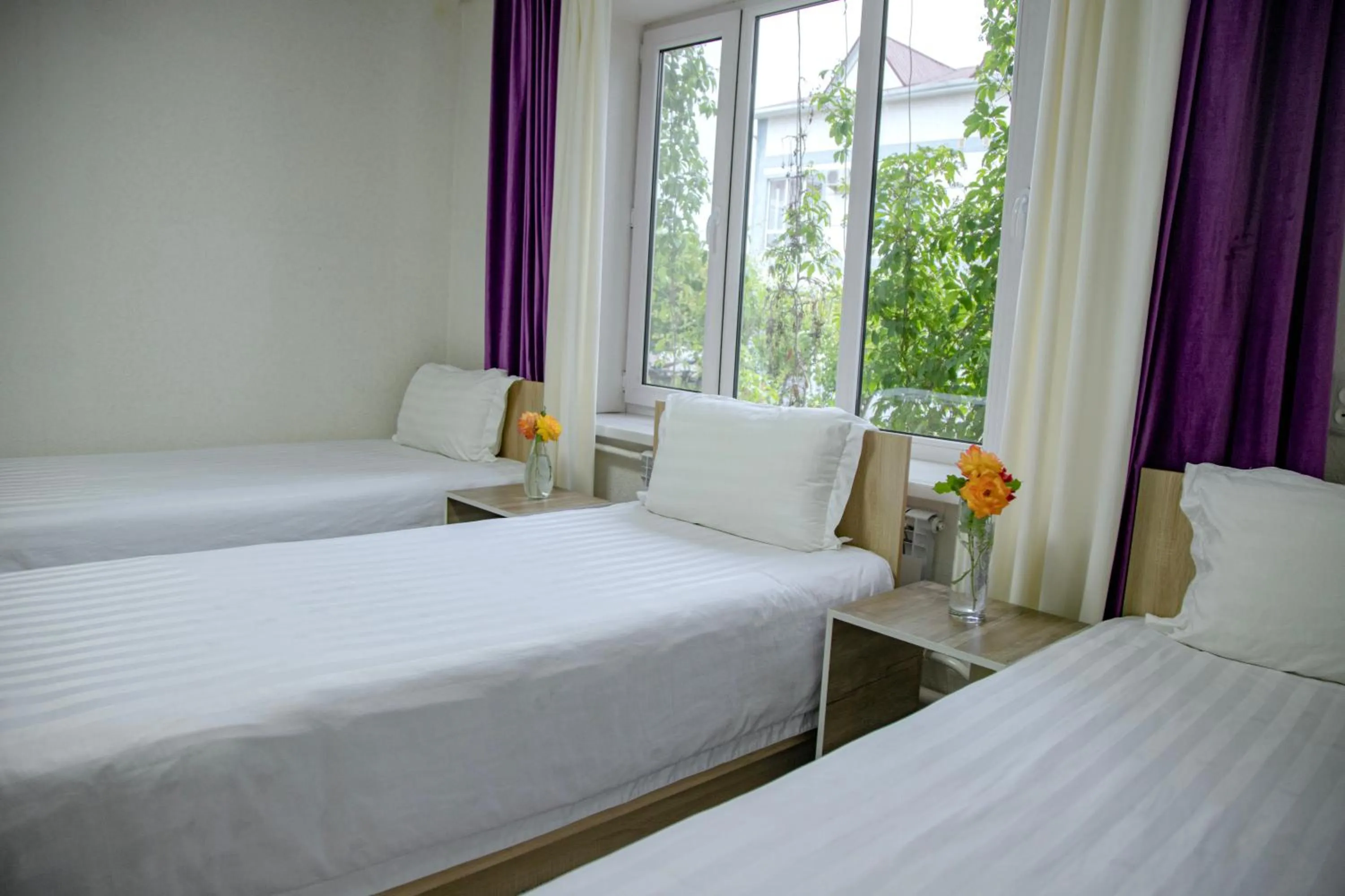 Bed in Hotel Good Night