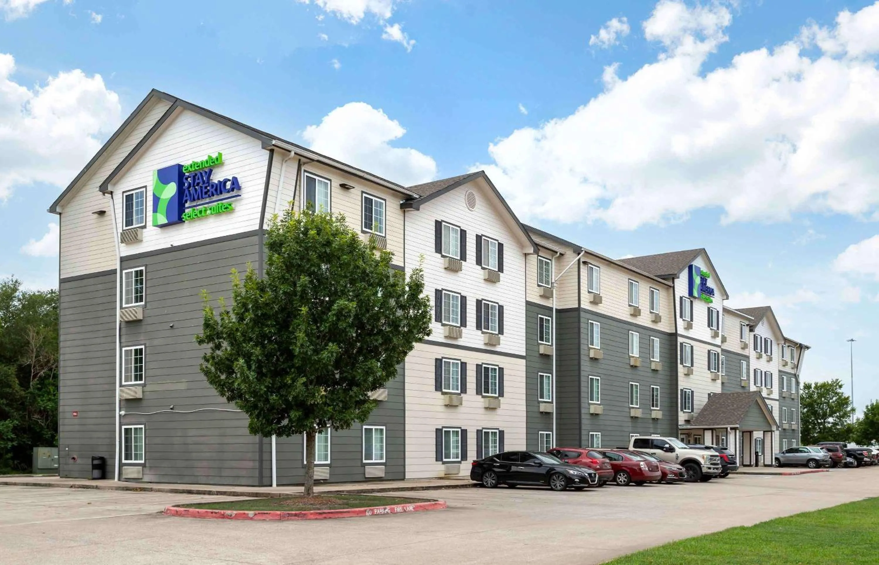 Property building in Extended Stay America Select Suites - Beaumont