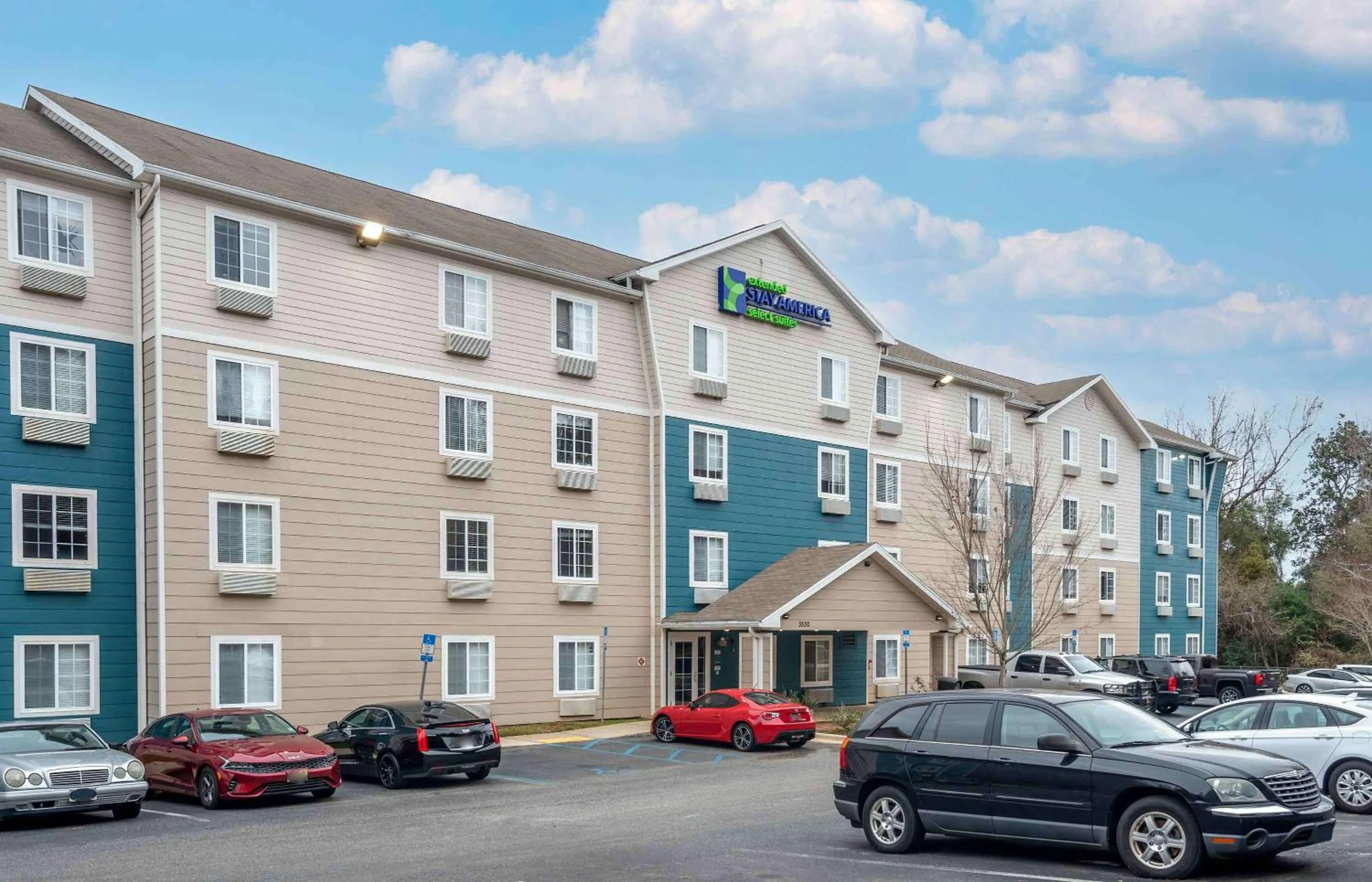 Property building in Extended Stay America Select Suites - Tallahassee - East