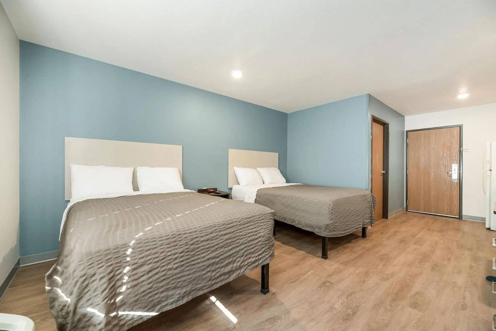 Bed in Extended Stay America Select Suites - Ocala