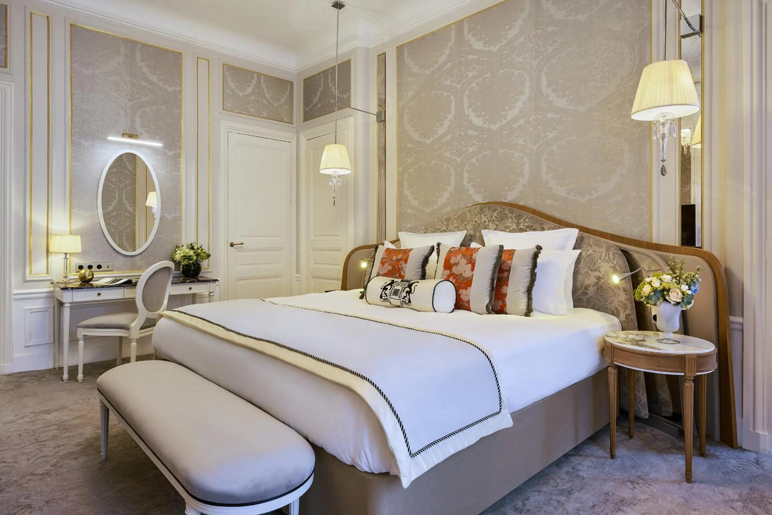 Bed in Hotel Westminster