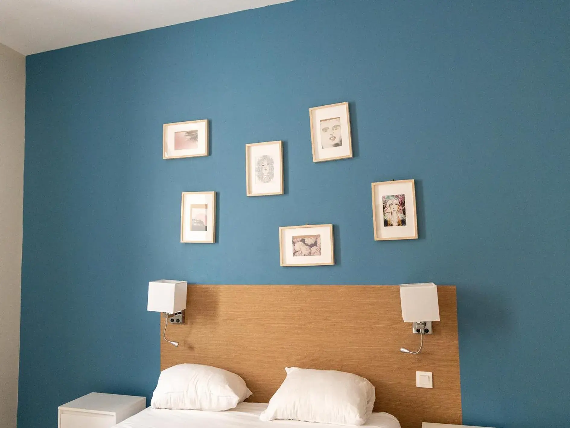 Classic Double Room in Le Clocher de Rodez Centre Gare Classic Double Room in Le Clocher de Rodez Centre Gare