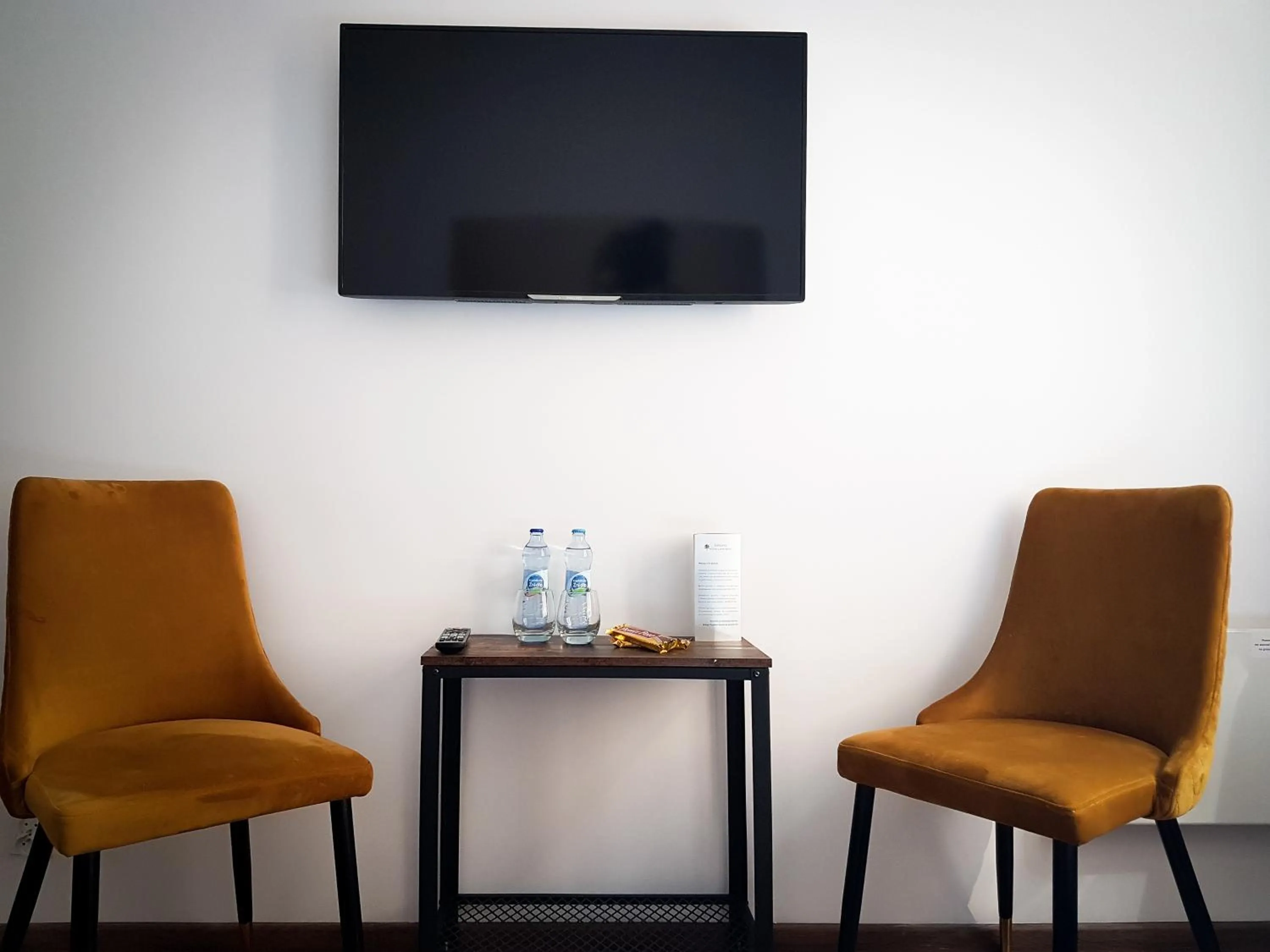 TV and multimedia in Topolove Rooms & Apartments