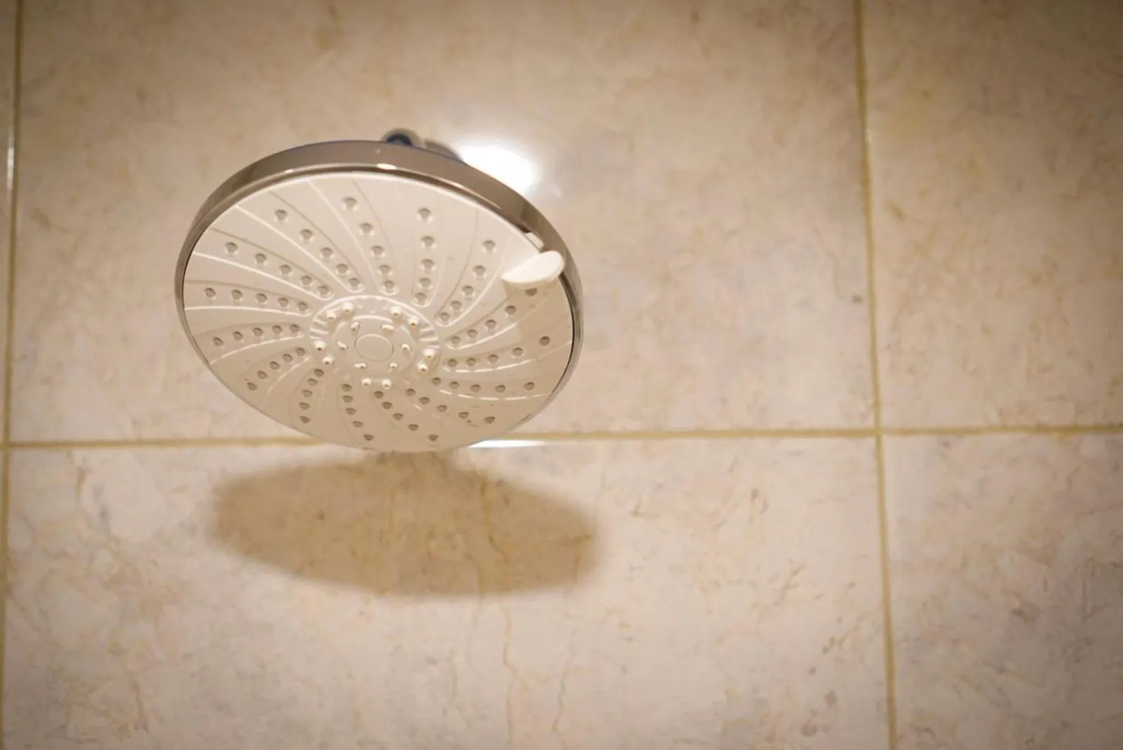 Shower in The Capsule Malioboro