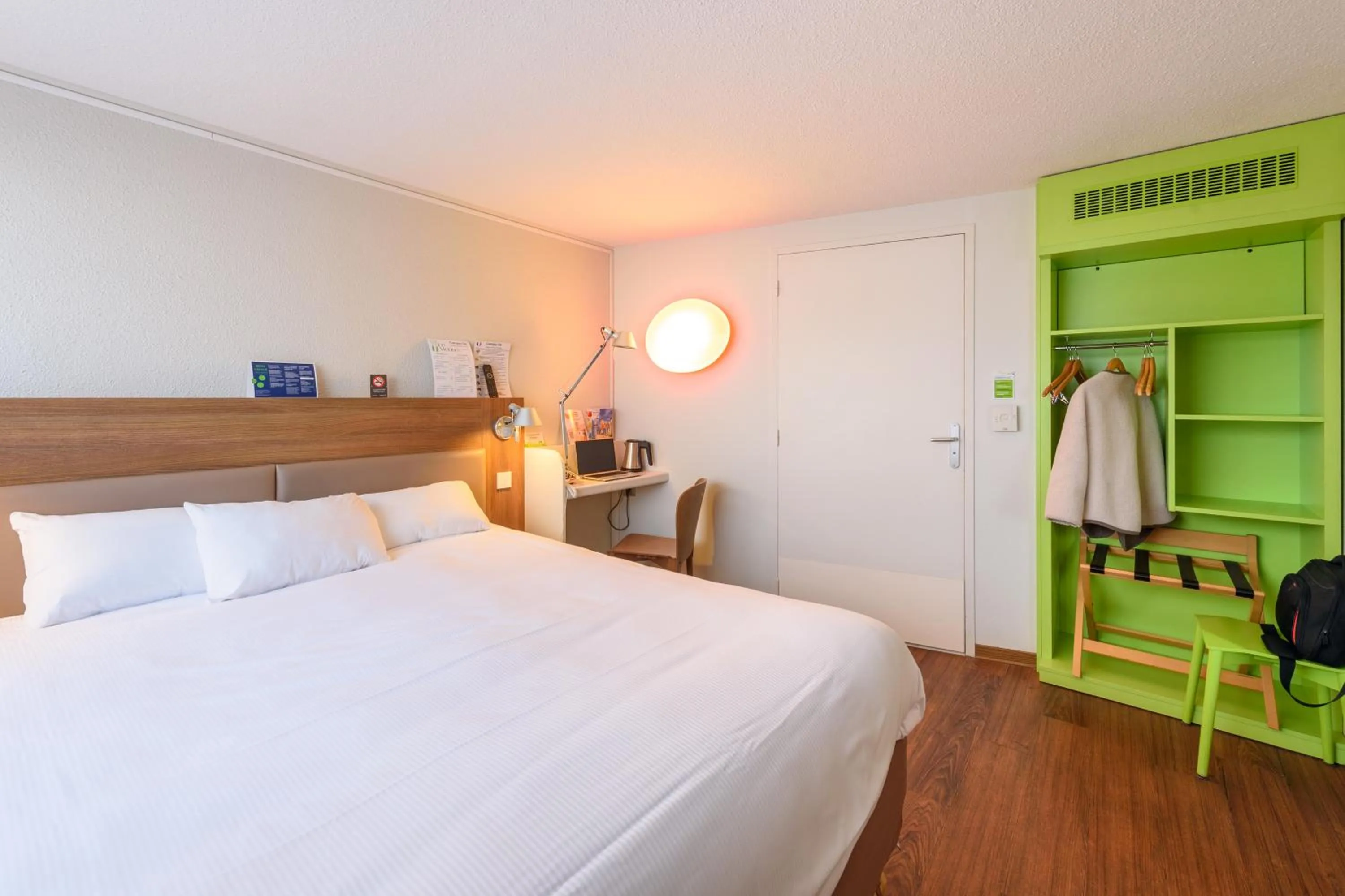 Bed in Campanile Albi Centre