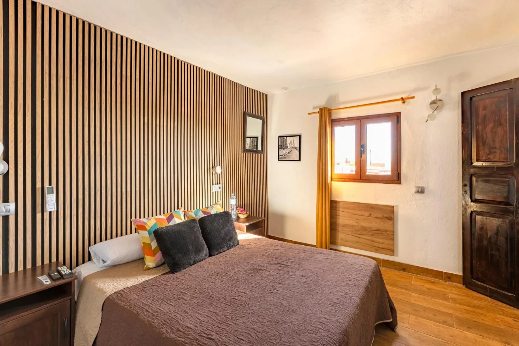 Bed in VALTISYA POOL AND AIRPORT