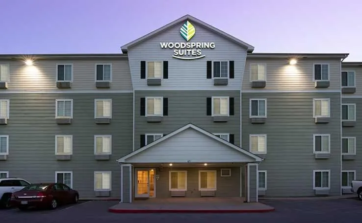 WoodSpring Suites Clarksville Ft. Campbell