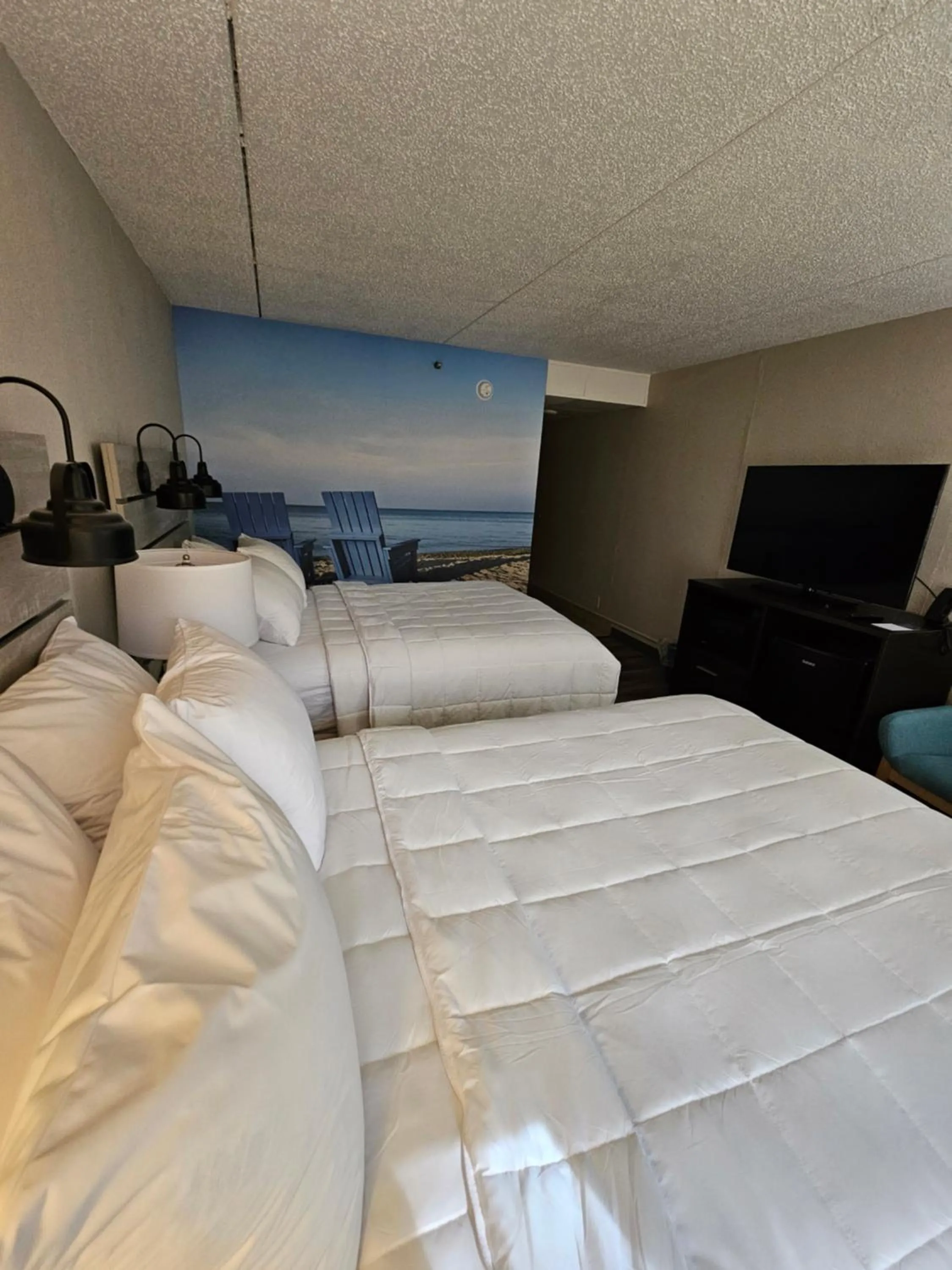 Bed in Germaine Inn South Portland