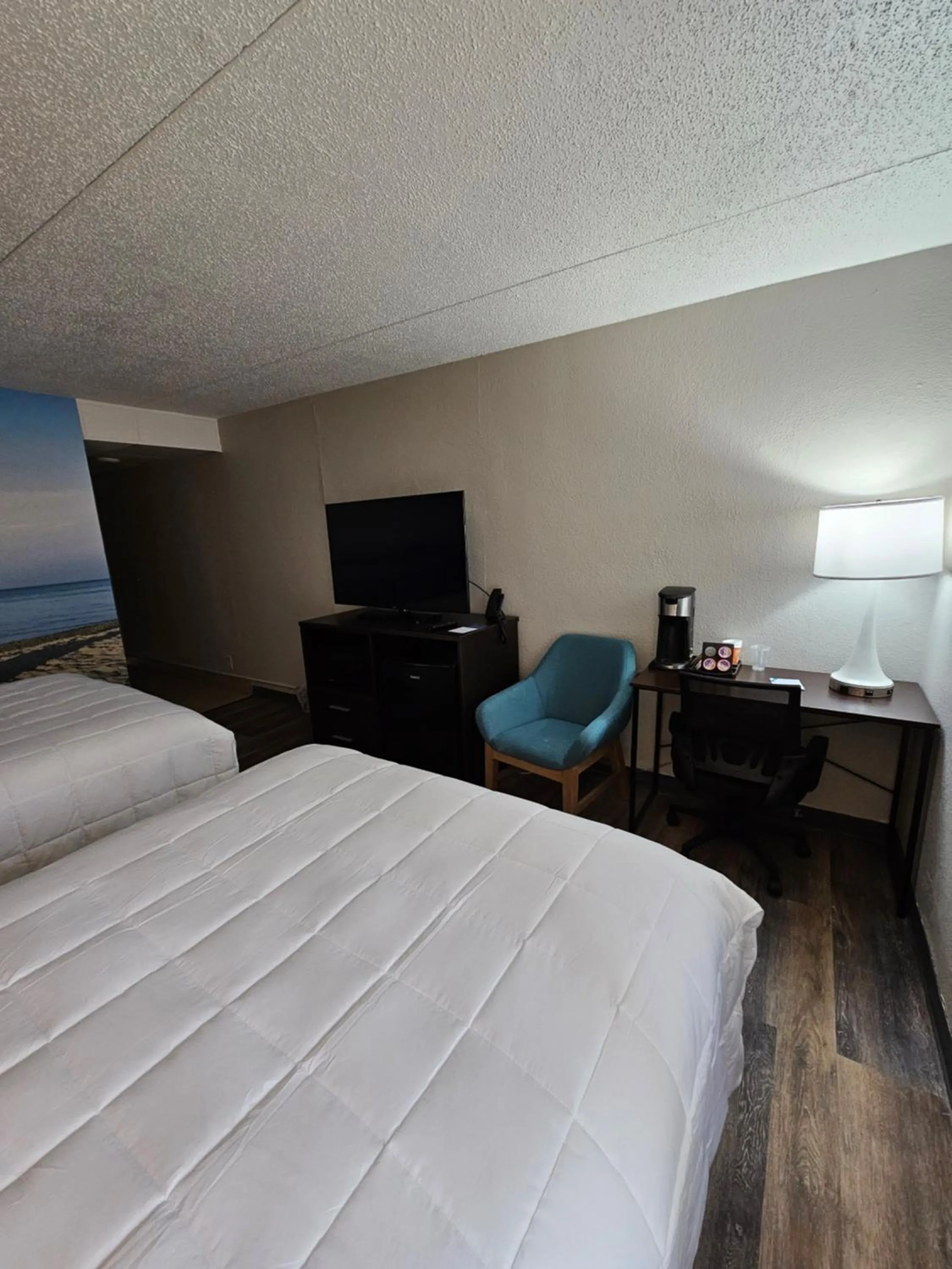 Bed in Germaine Inn South Portland