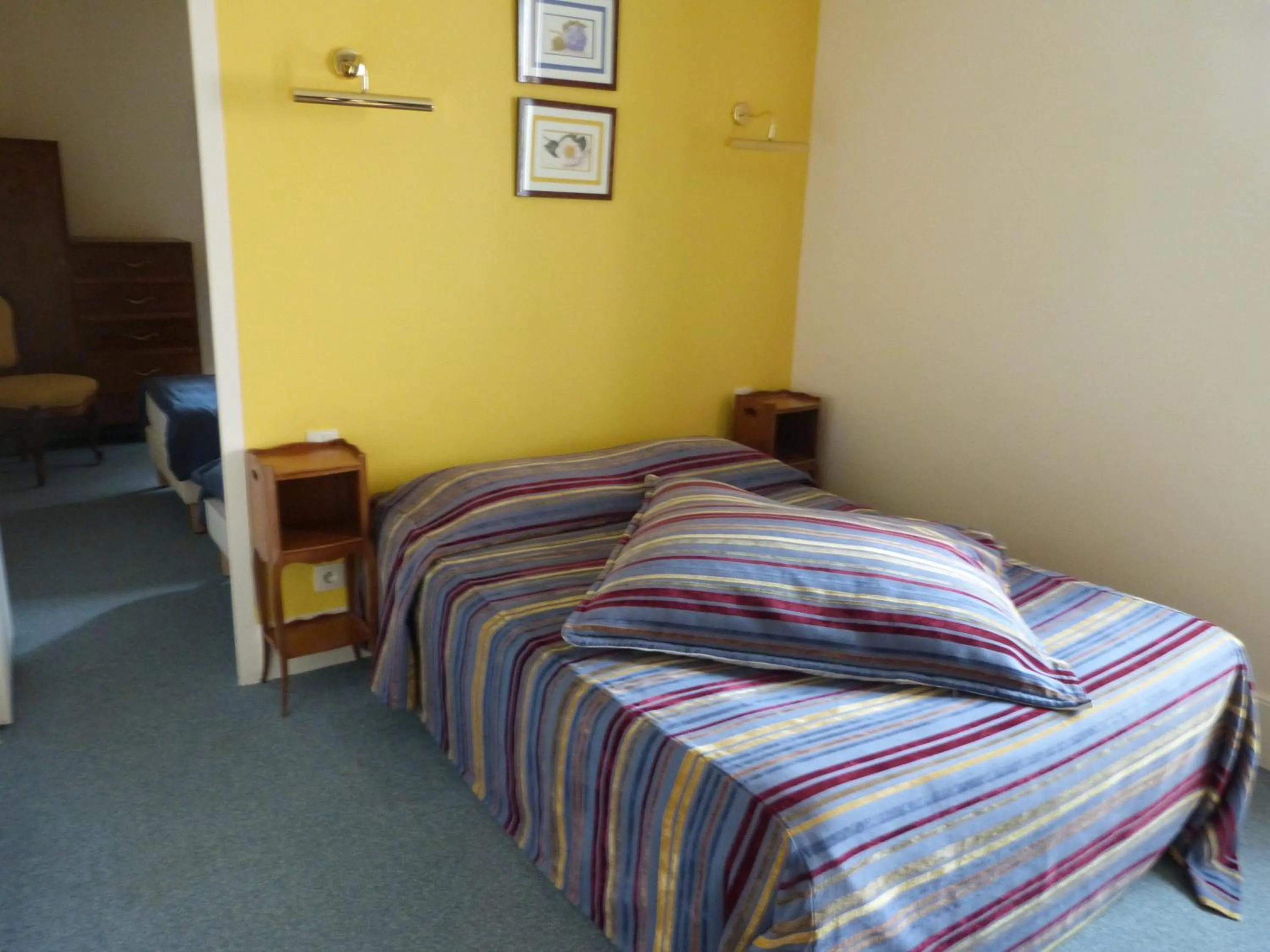 Bedroom, Bed in Relais d'Auvergne