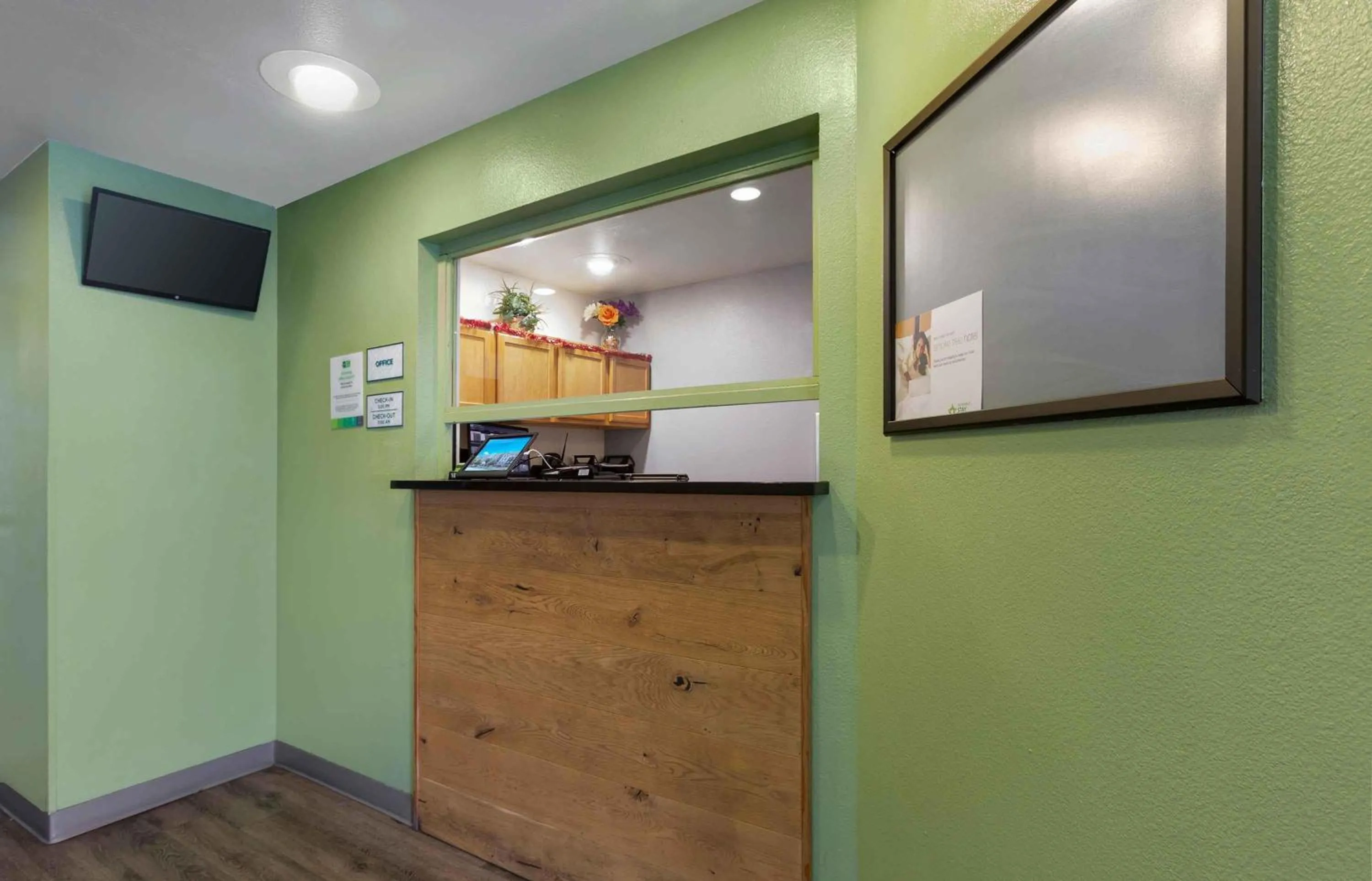 Lobby or reception in Extended Stay America Select Suites - Phoenix - North