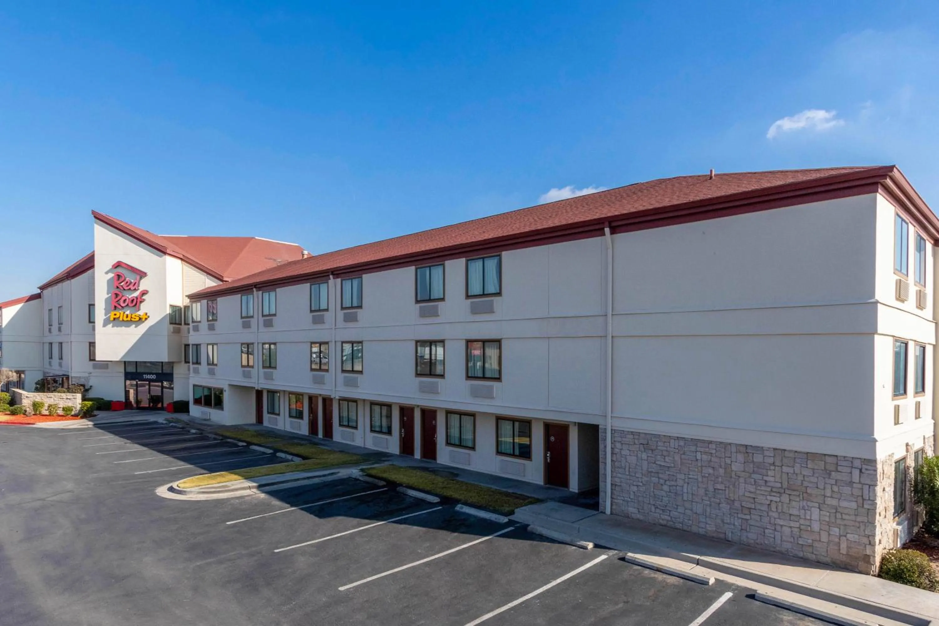 Property building in Red Roof Inn PLUS+ El Paso East