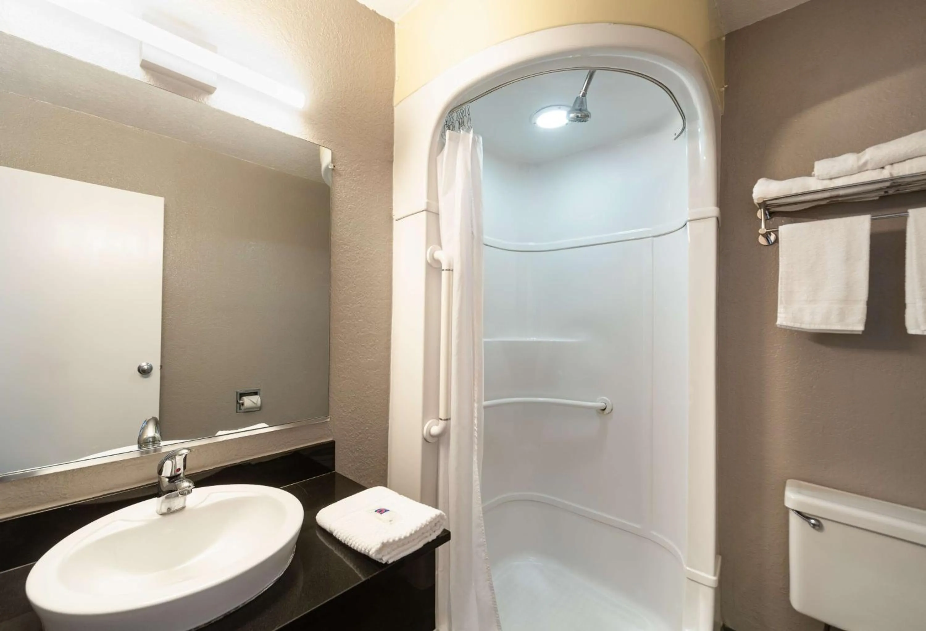 Bathroom in Motel 6-Del Rio, TX