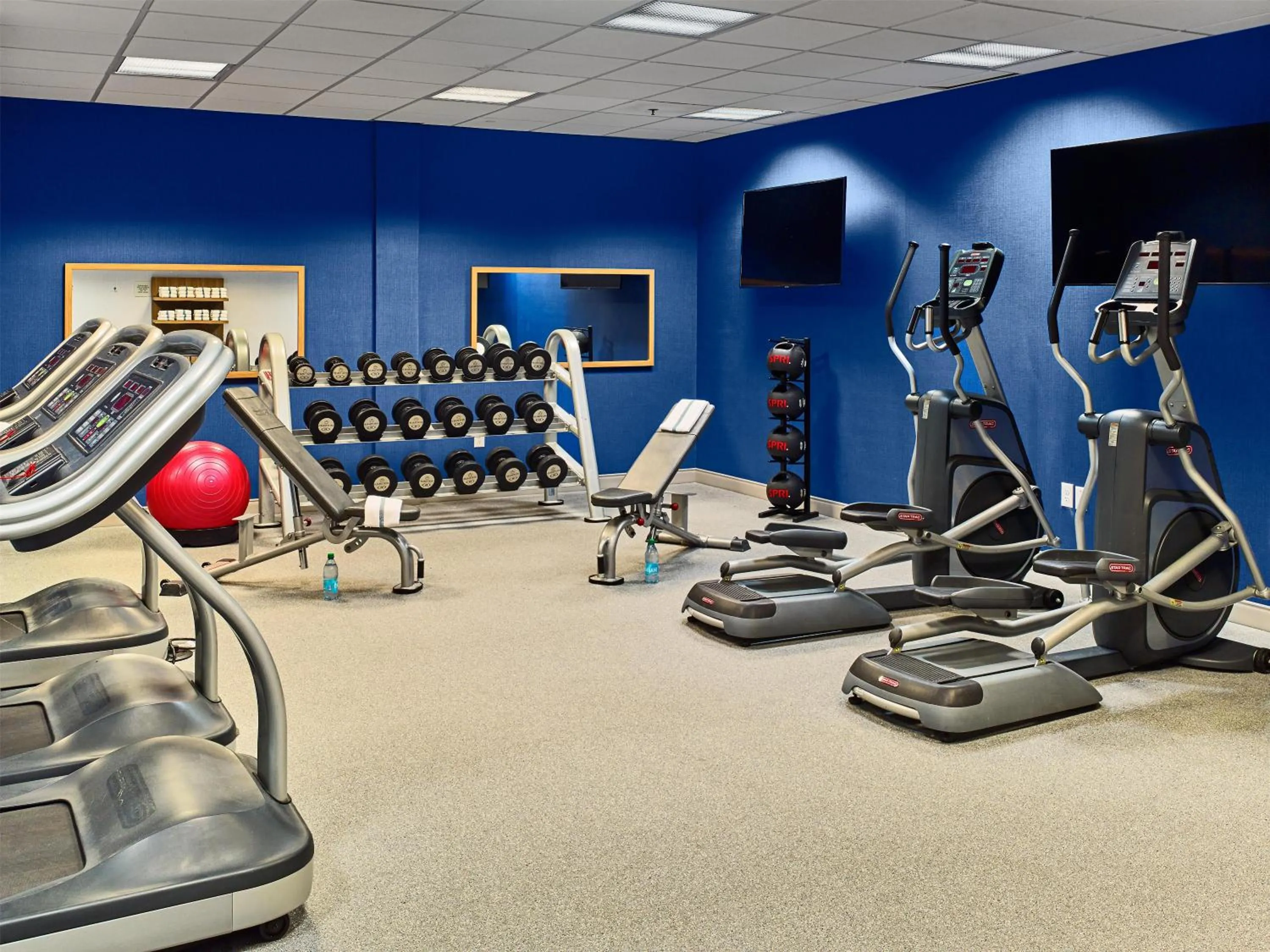 Fitness centre/facilities in Hampton Inn Pigeon Forge