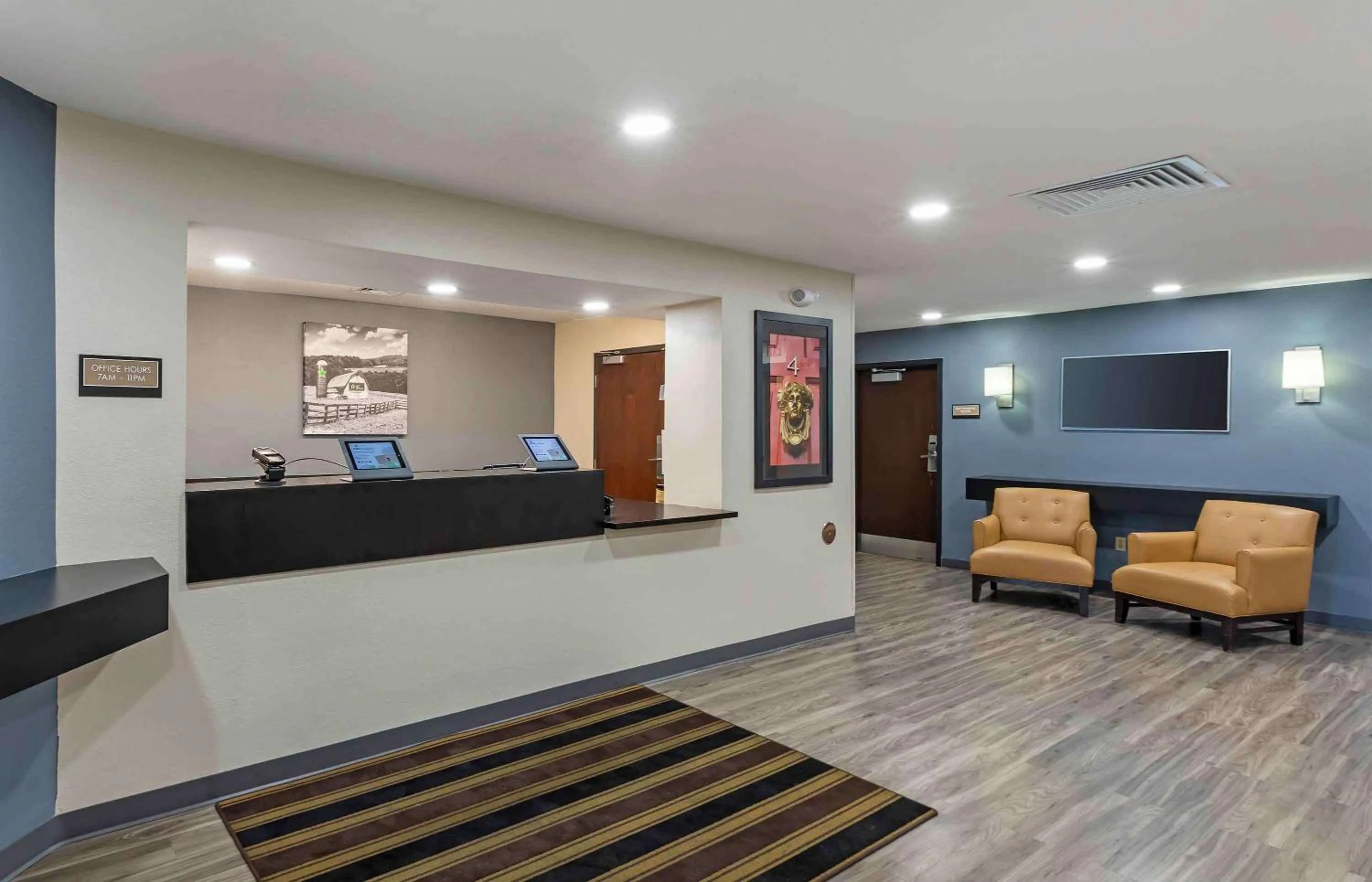 Lobby or reception in Extended Stay America Select Suites - Milwaukee - Waukesha
