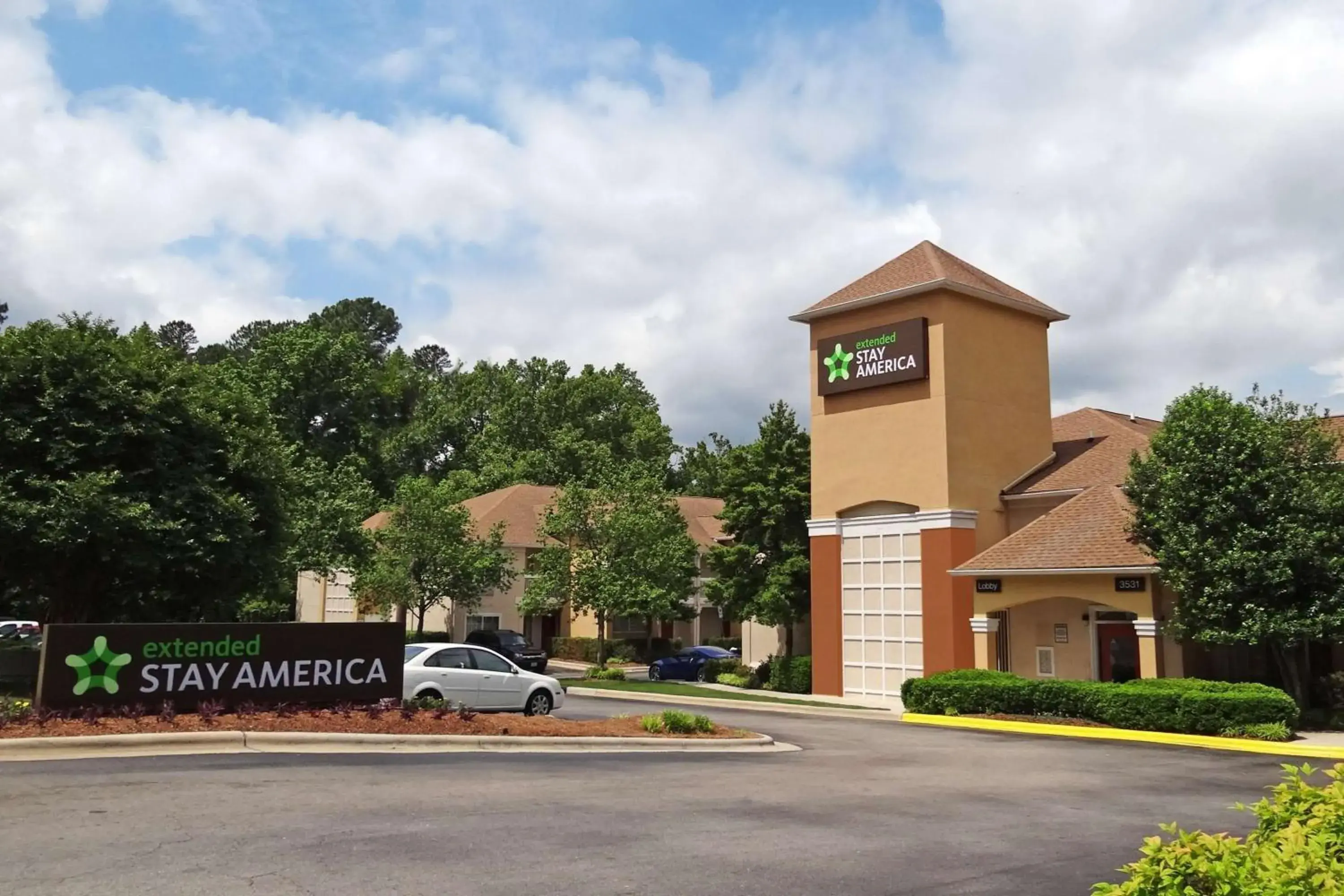 Property Building in Extended Stay America Suites - Raleigh - North Raleigh - Wake Forest Road Property Building in Extended Stay America Suites - Raleigh - North Raleigh - Wake Forest Road