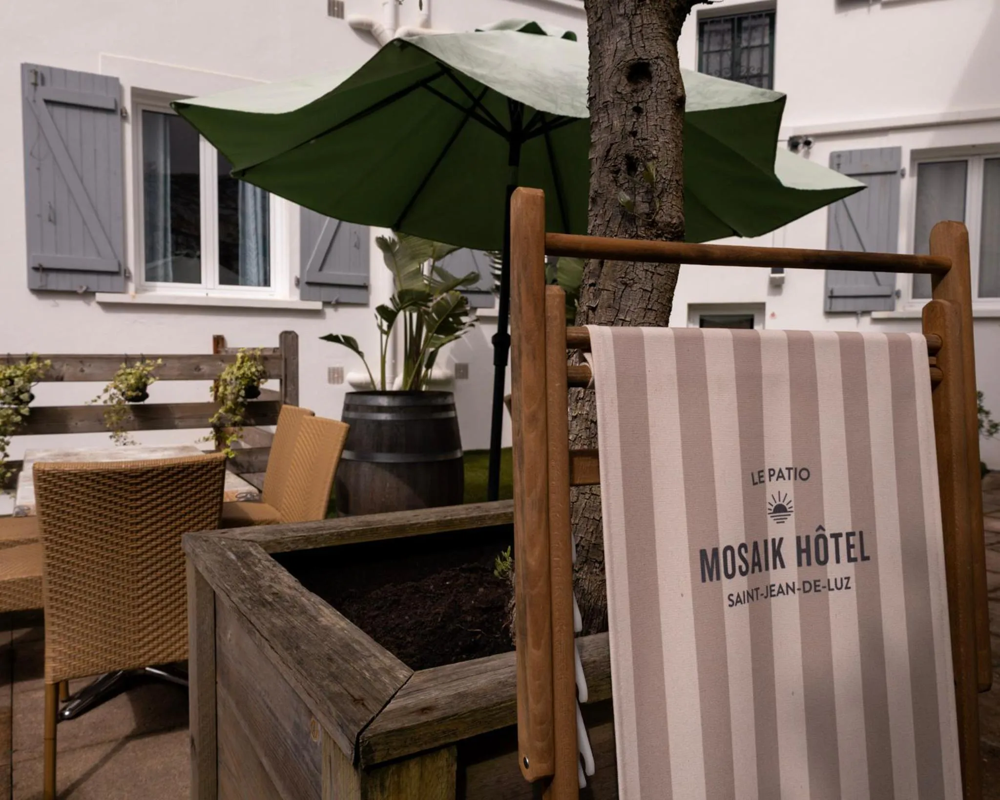 Patio in Mosaik hotel