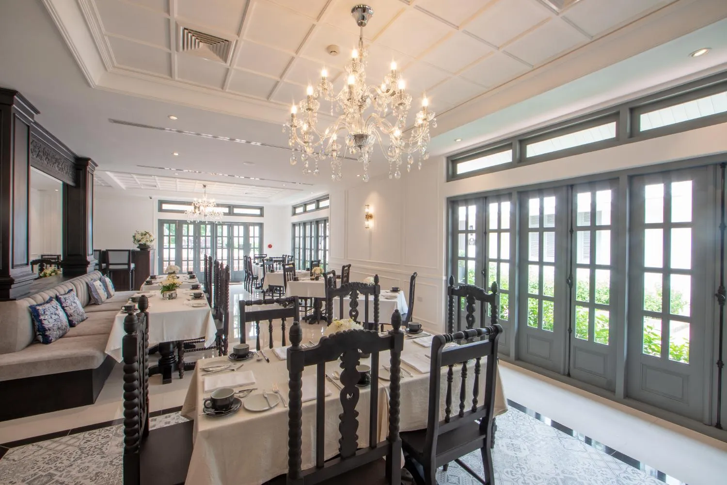 Restaurant/places to eat in Souphattra Hotel Luang Prabang