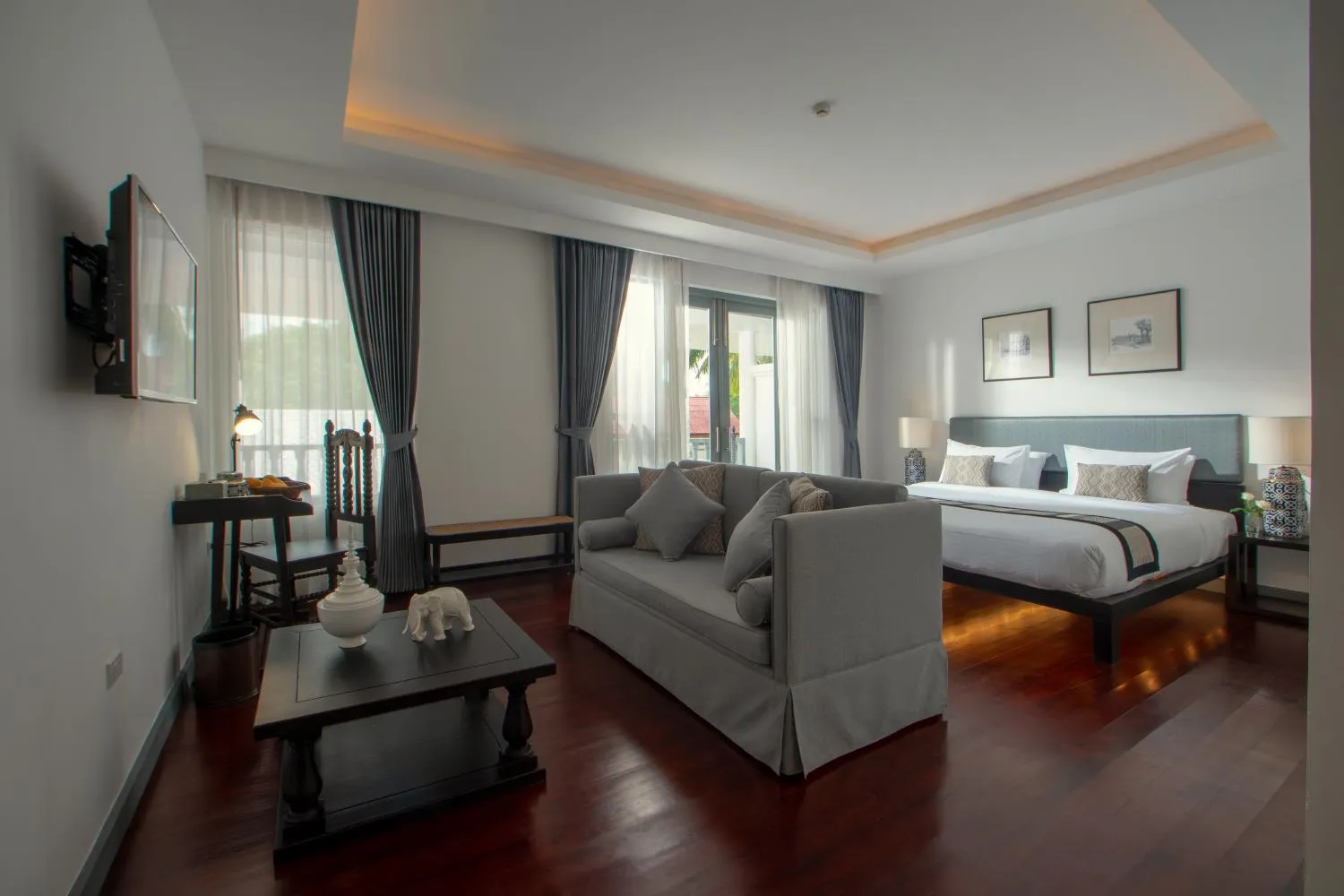 Seating area, Bed in Souphattra Hotel Luang Prabang