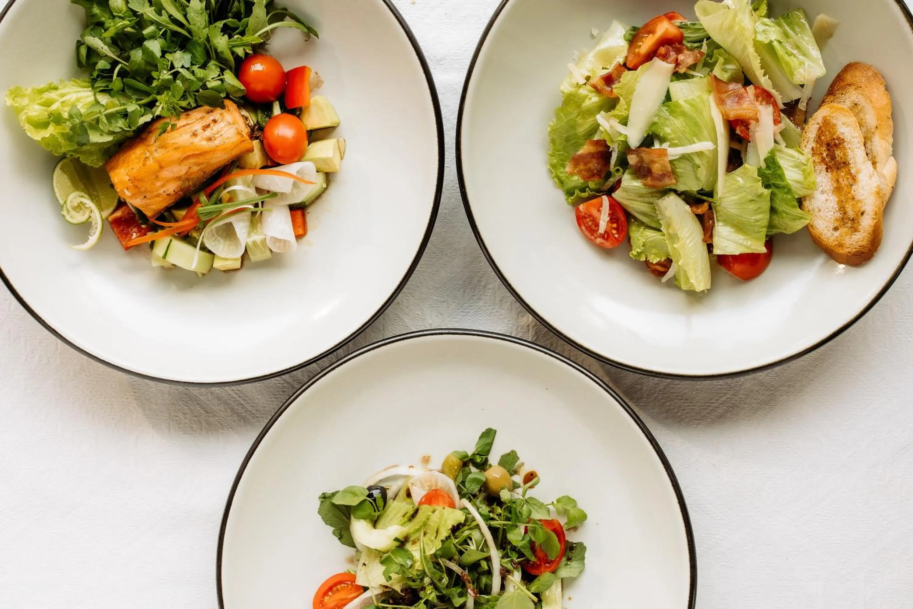 Food and drinks in Souphattra Hotel Luang Prabang