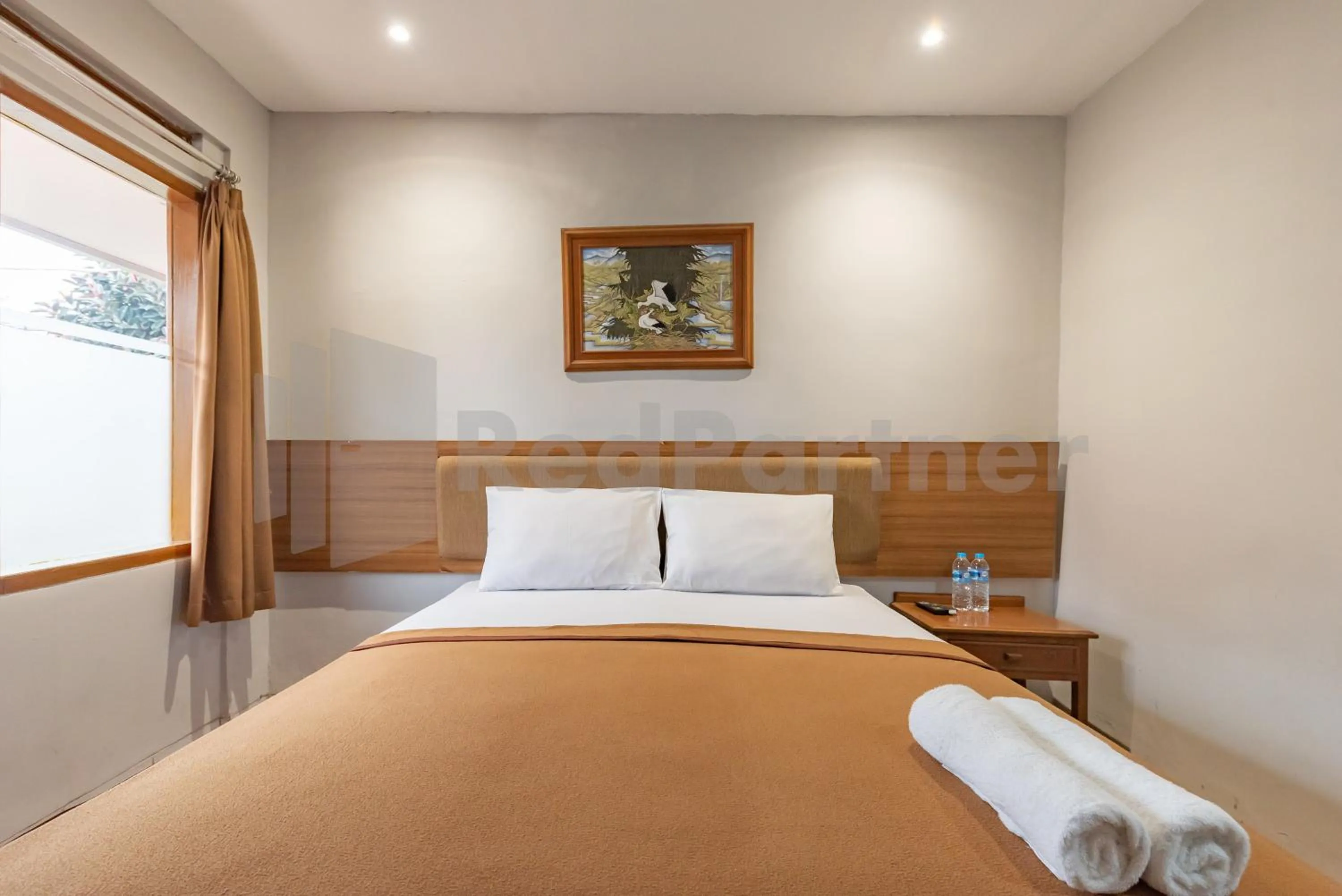 Bedroom, Bed in Yehezkiel Hotel Lembang Mitra RedDoorz