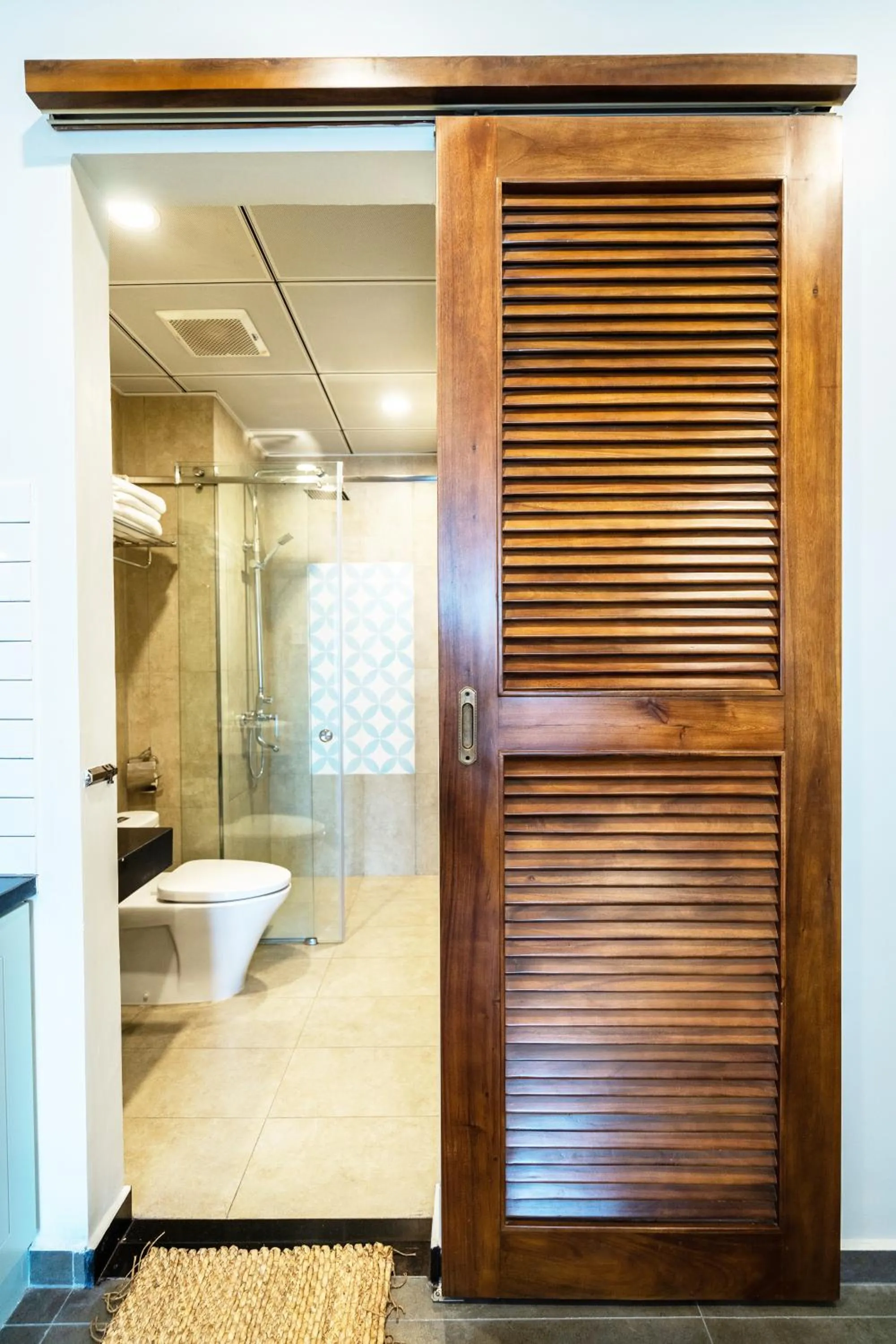 Bathroom in Mecozy Apartel