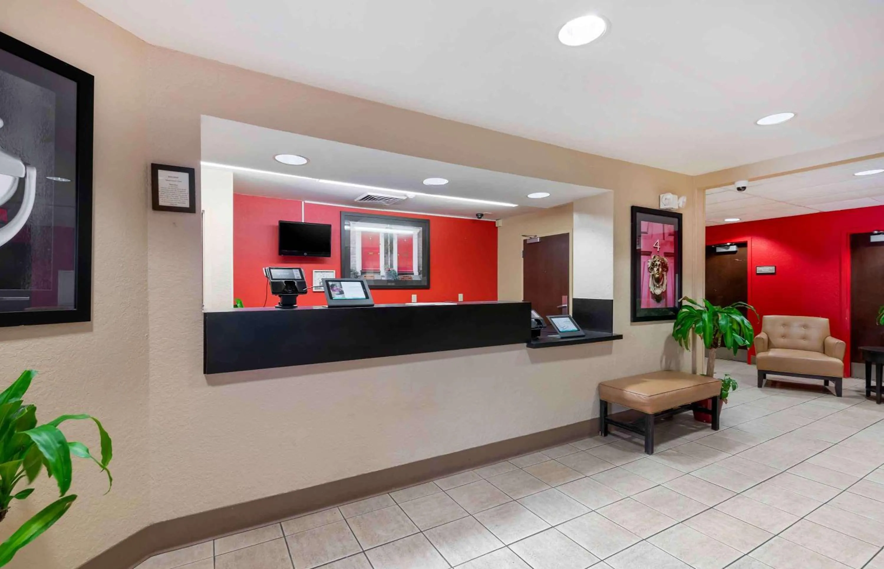 Lobby or reception in Extended Stay America Select Suites - Jacksonville - Lenoir Avenue East
