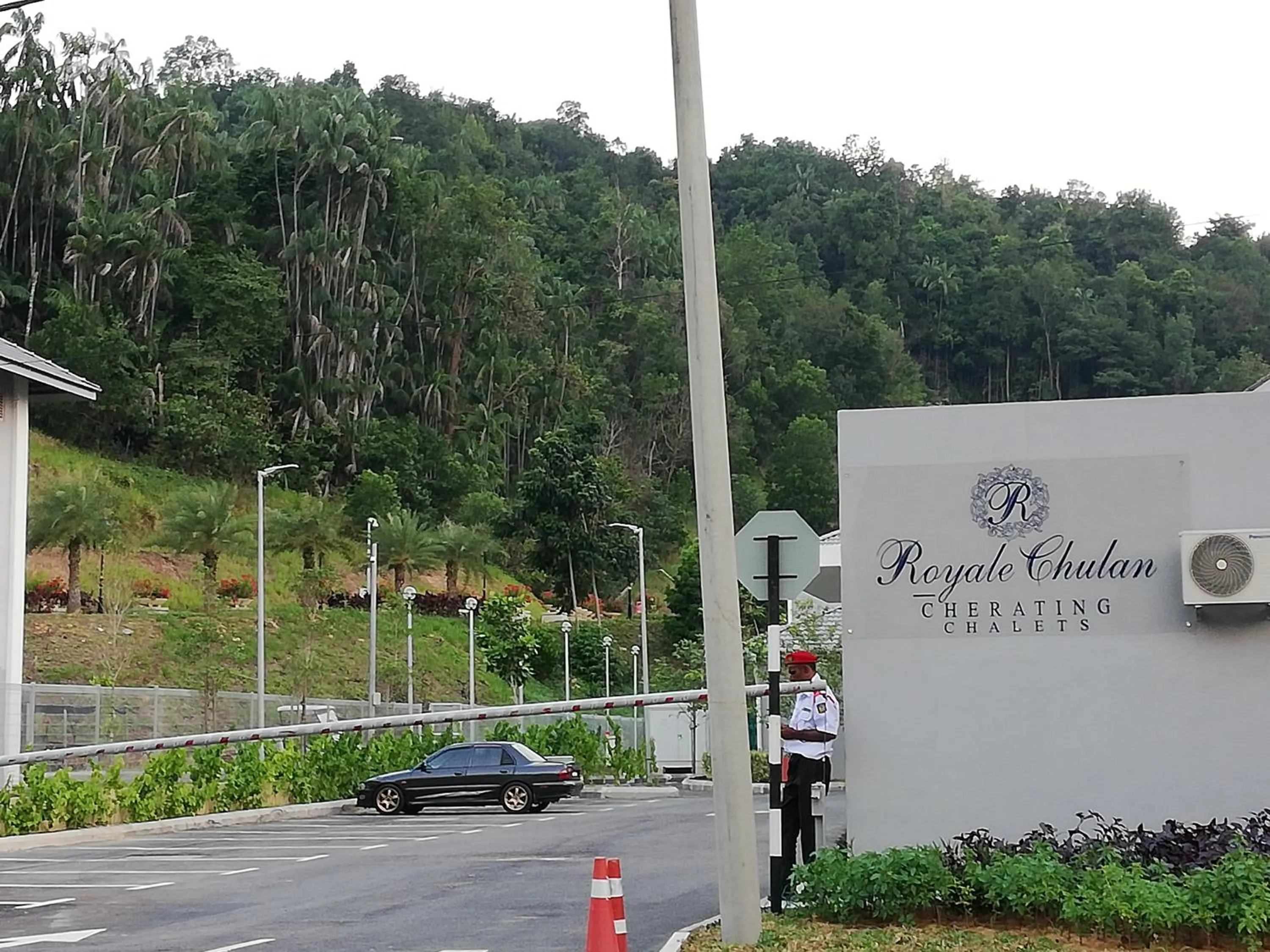 Parking in Royale Chulan Cherating Chalet