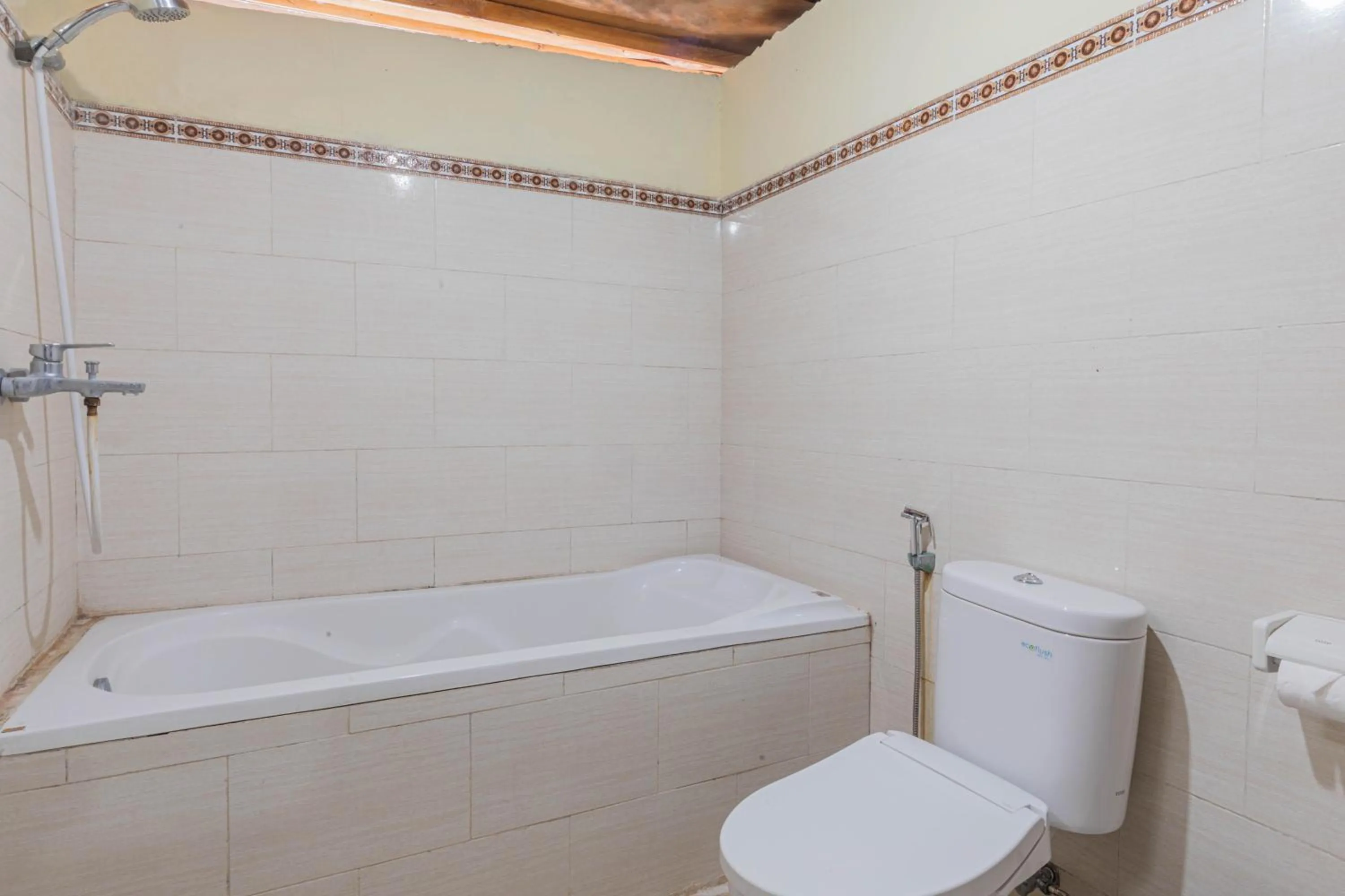 Bathroom in Sukawati Inn at Crystal Bay