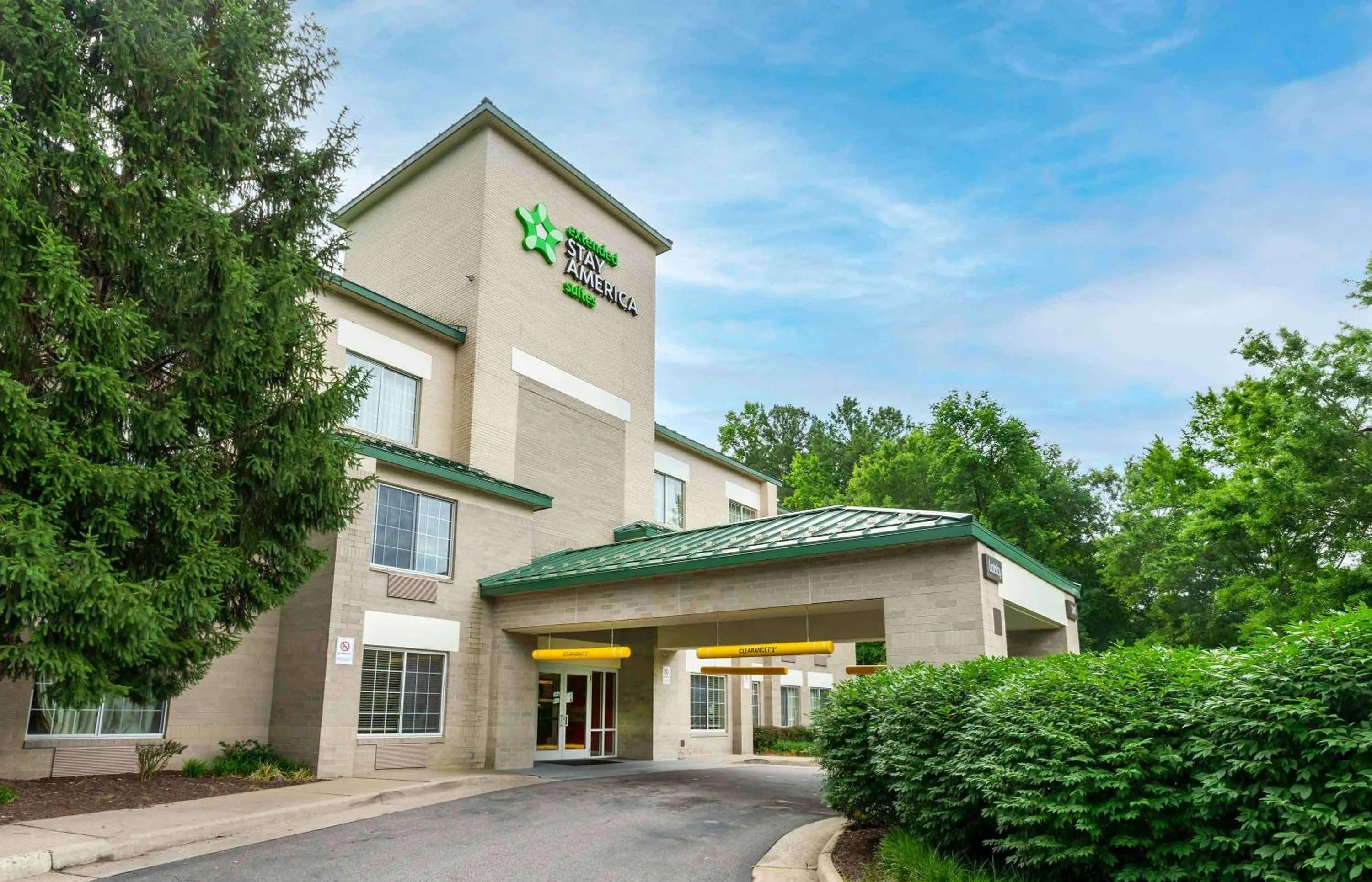 Property building in Extended Stay America Suites - North Chesterfield - Arboretum